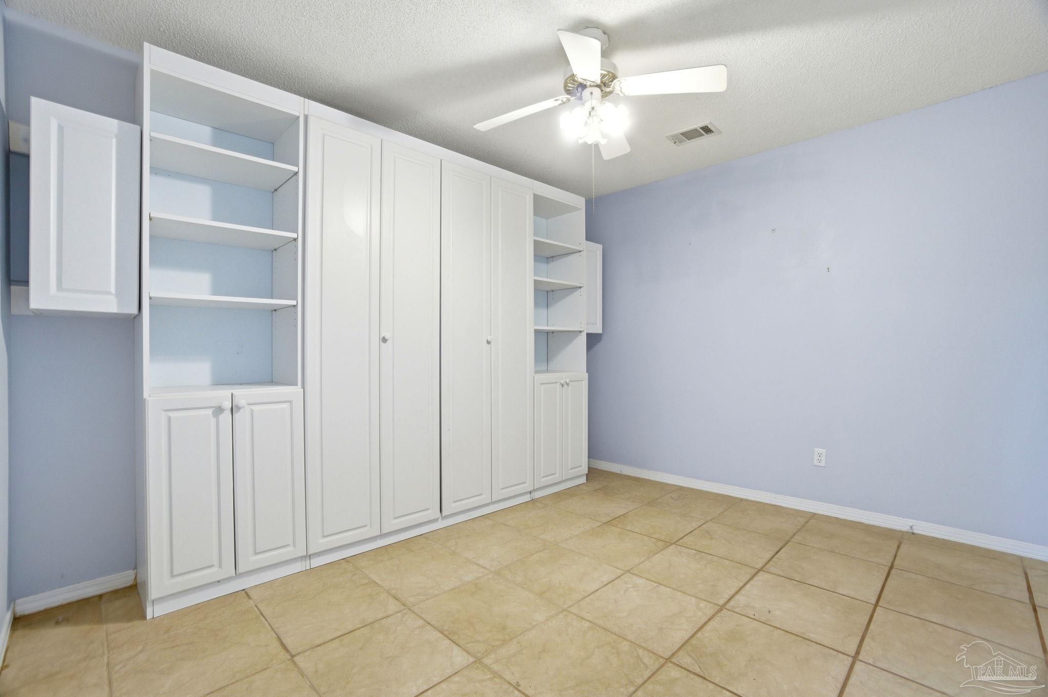 6301 Langley Place Rd