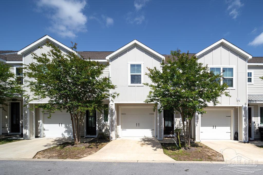 266 Junction Ave