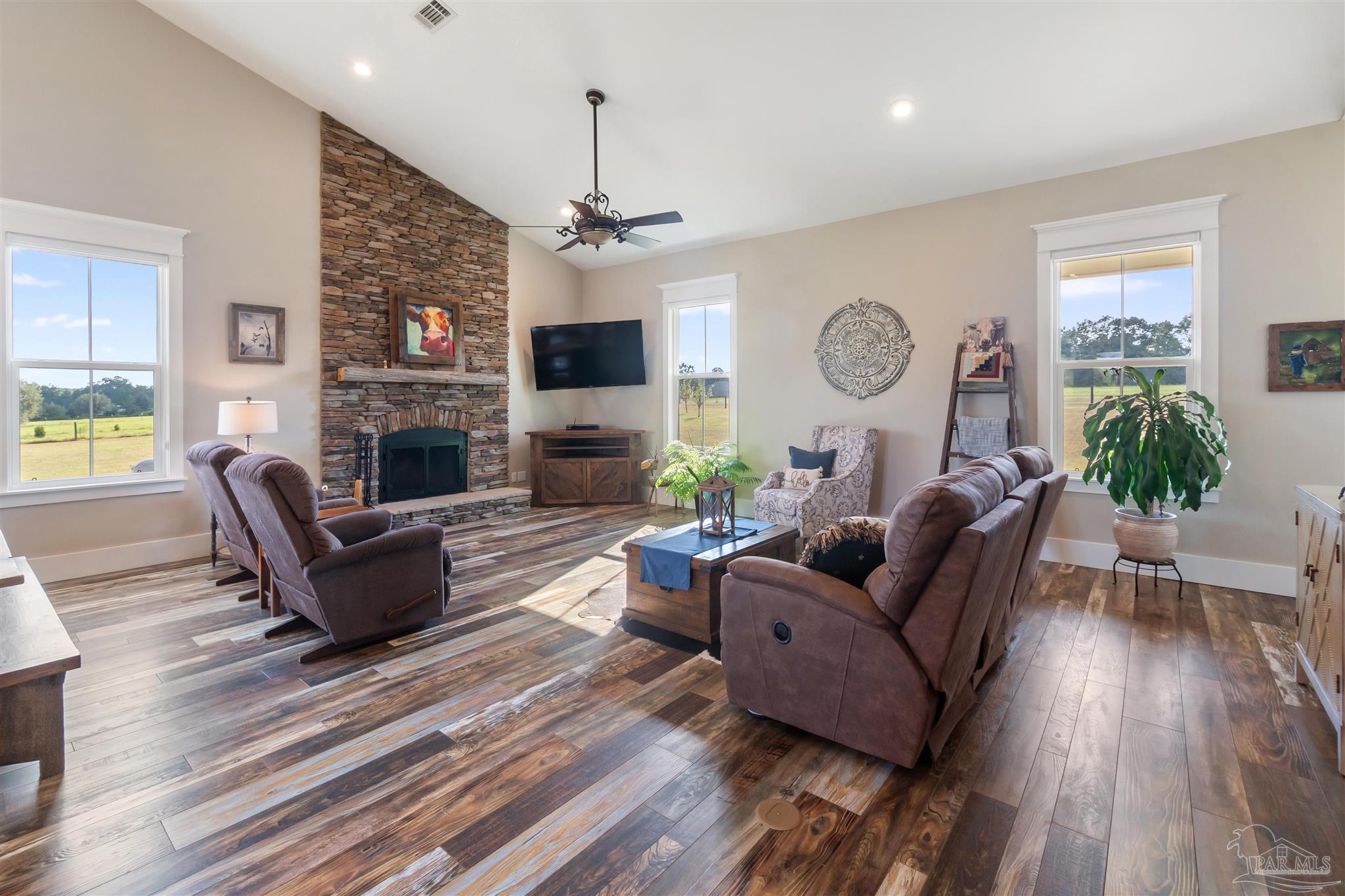 4425 Dream Acres Rd