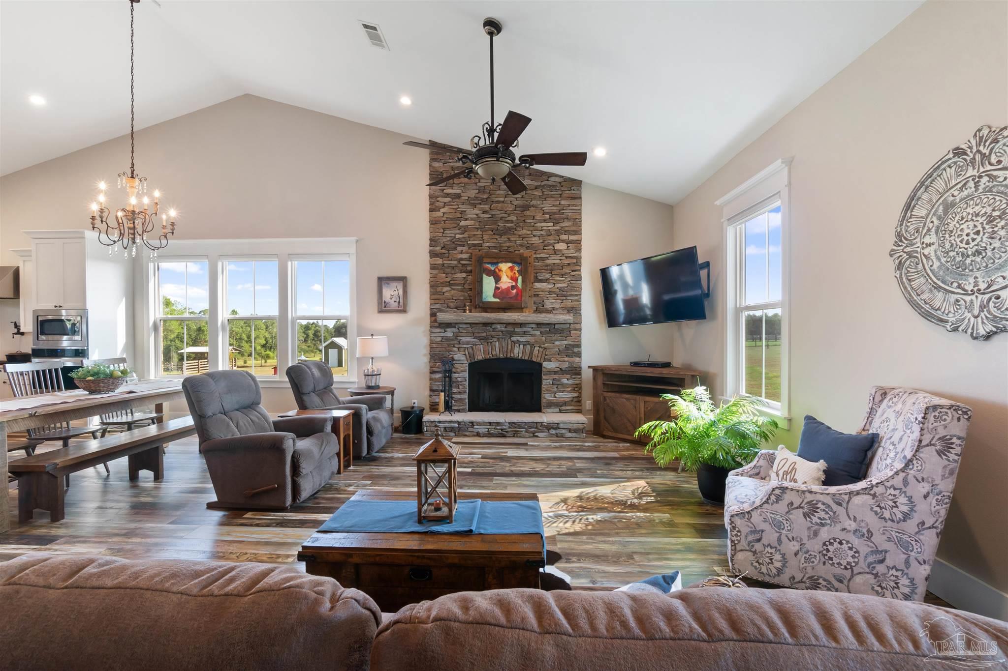 4425 Dream Acres Rd