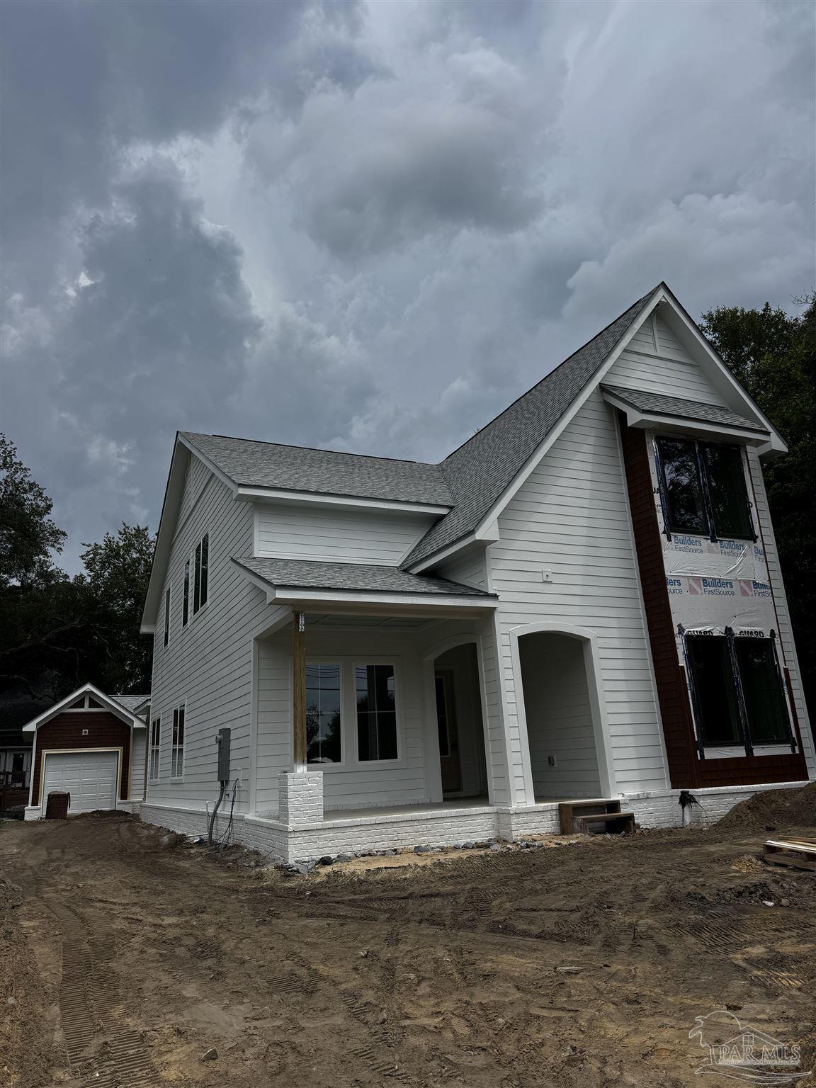 516 N 6th Ave
