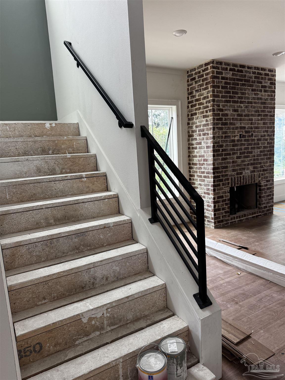 516 N 6th Ave
