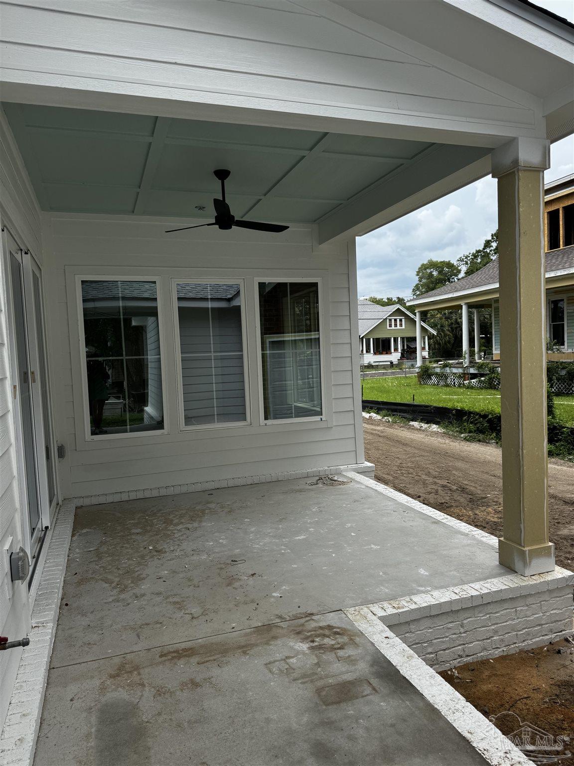 516 N 6th Ave