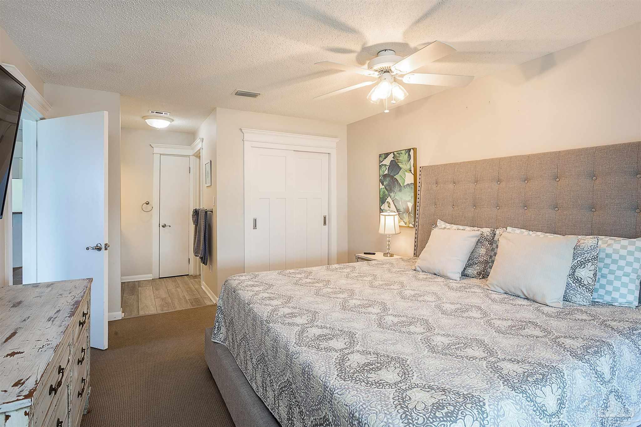 100 Ft Pickens Rd # 201
