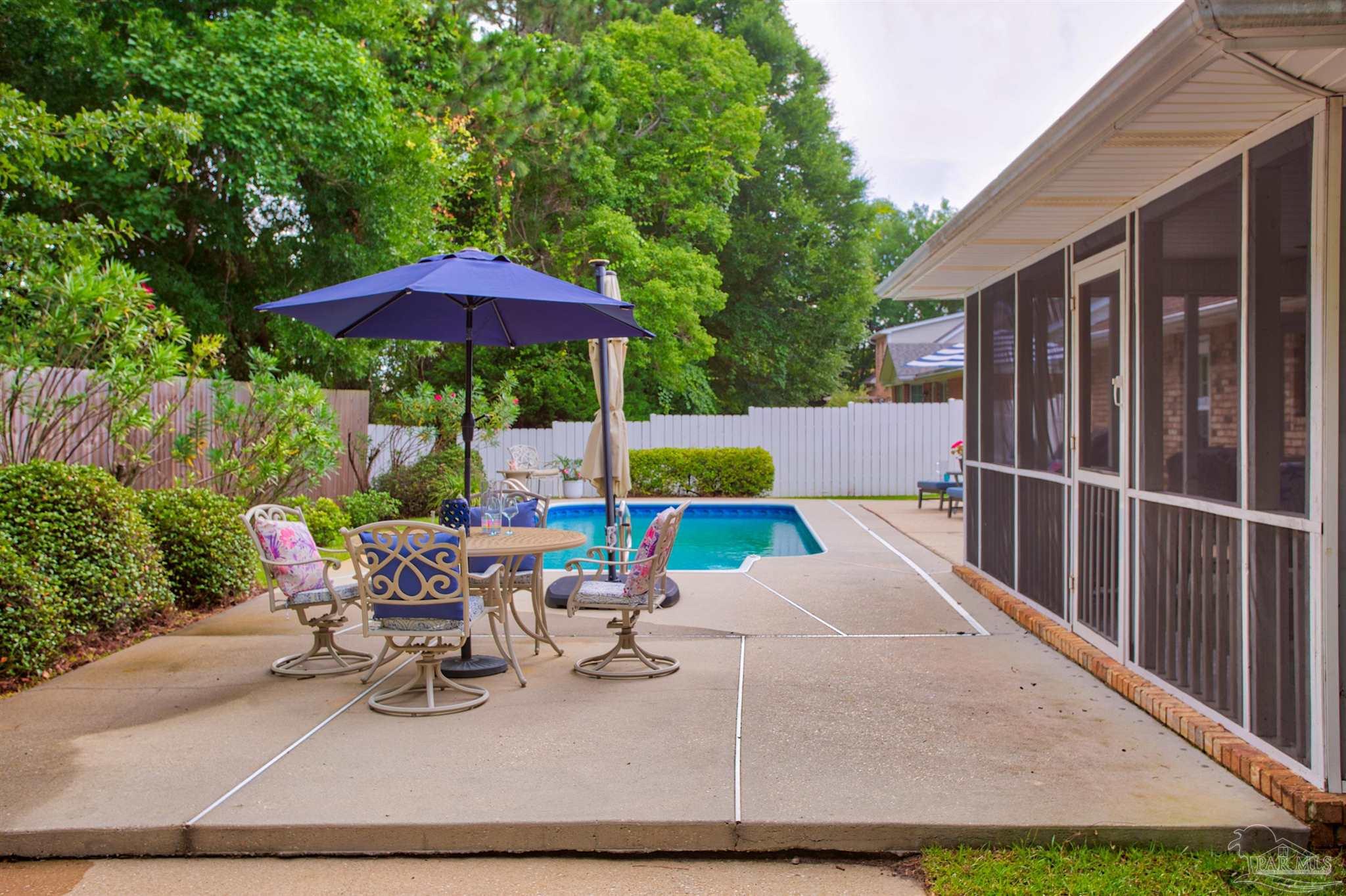 3716 Tiger Point Blvd