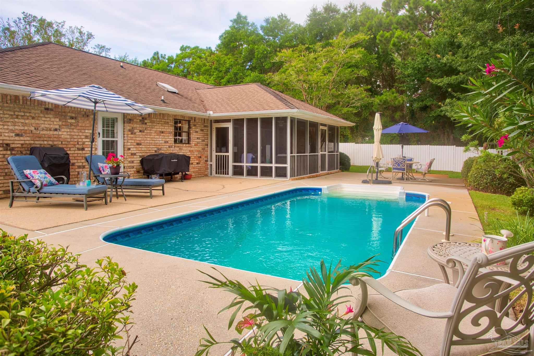 3716 Tiger Point Blvd