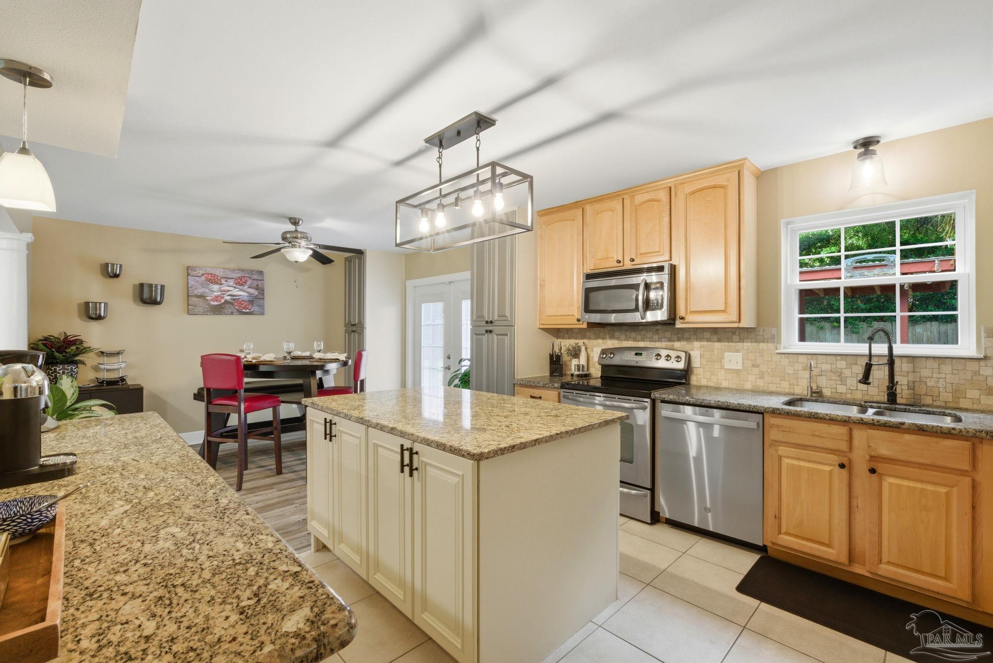 3550 Marjean Dr