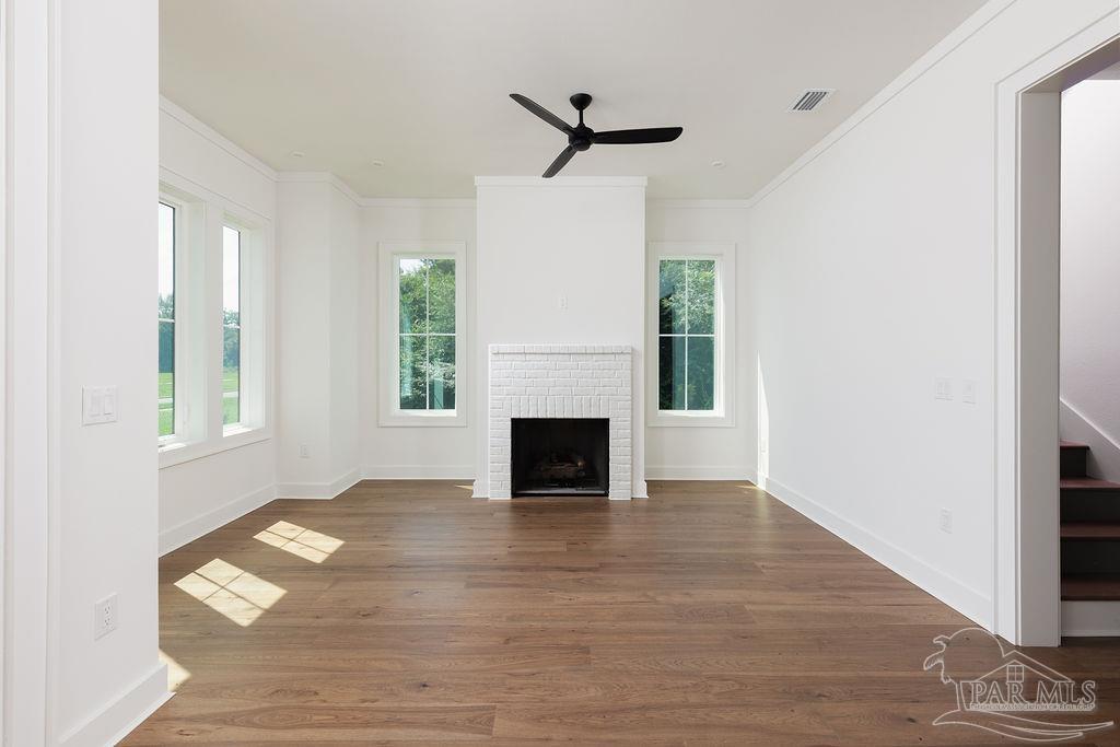2563 Meeting St