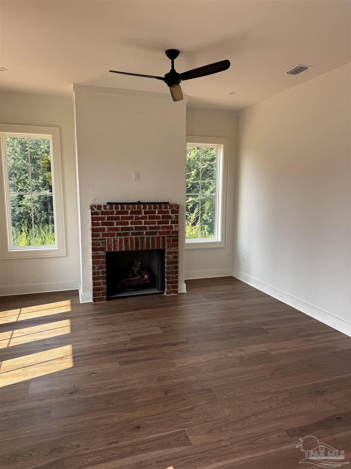 2563 Meeting St