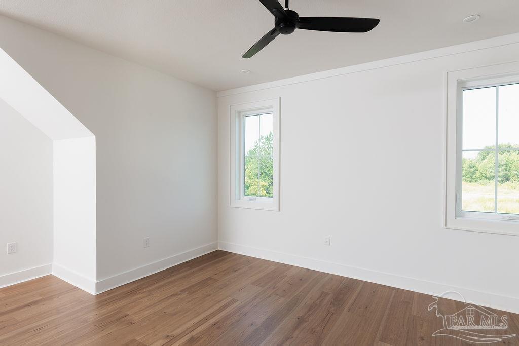 2563 Meeting St