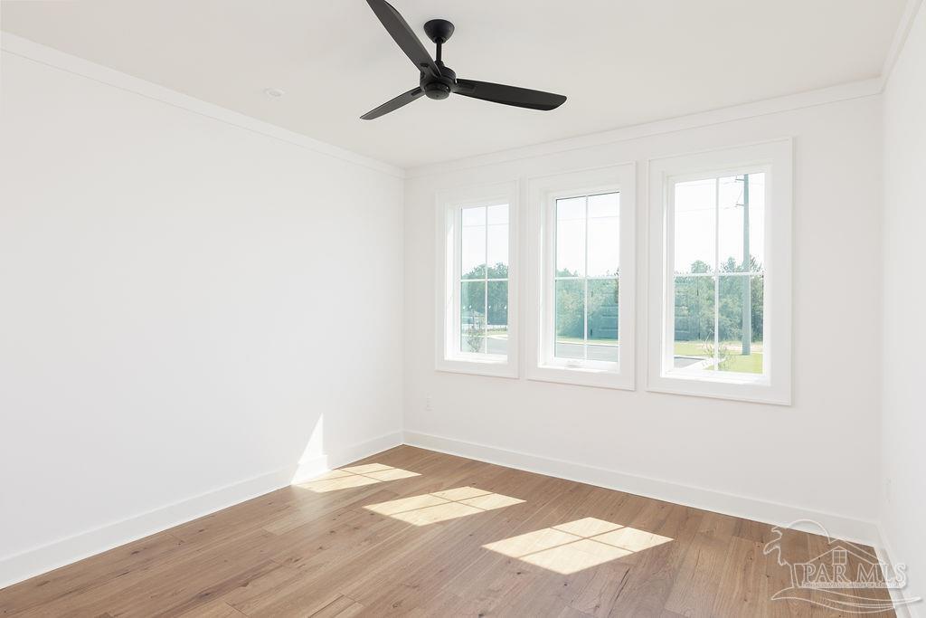 2563 Meeting St