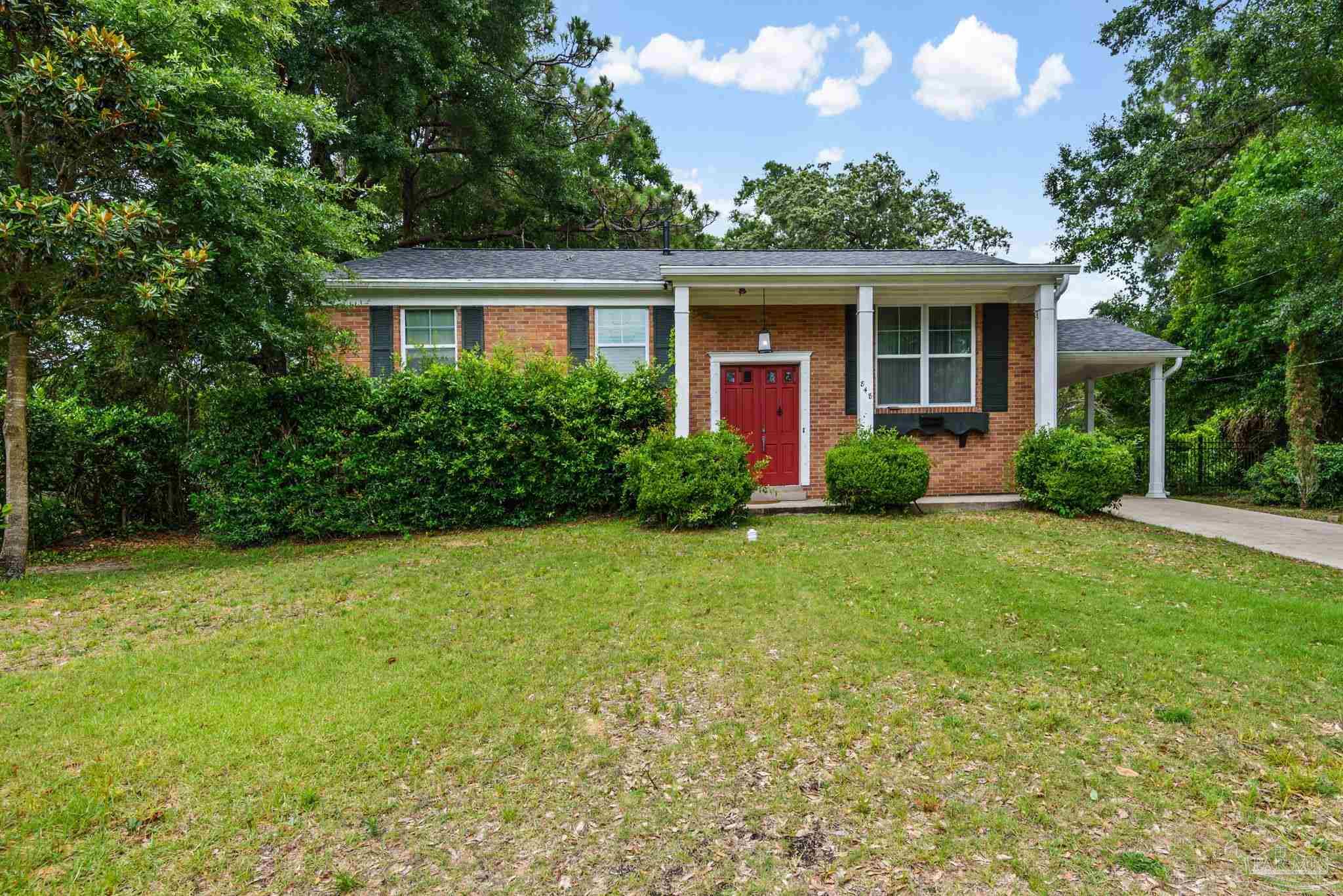 848 Ash Dr