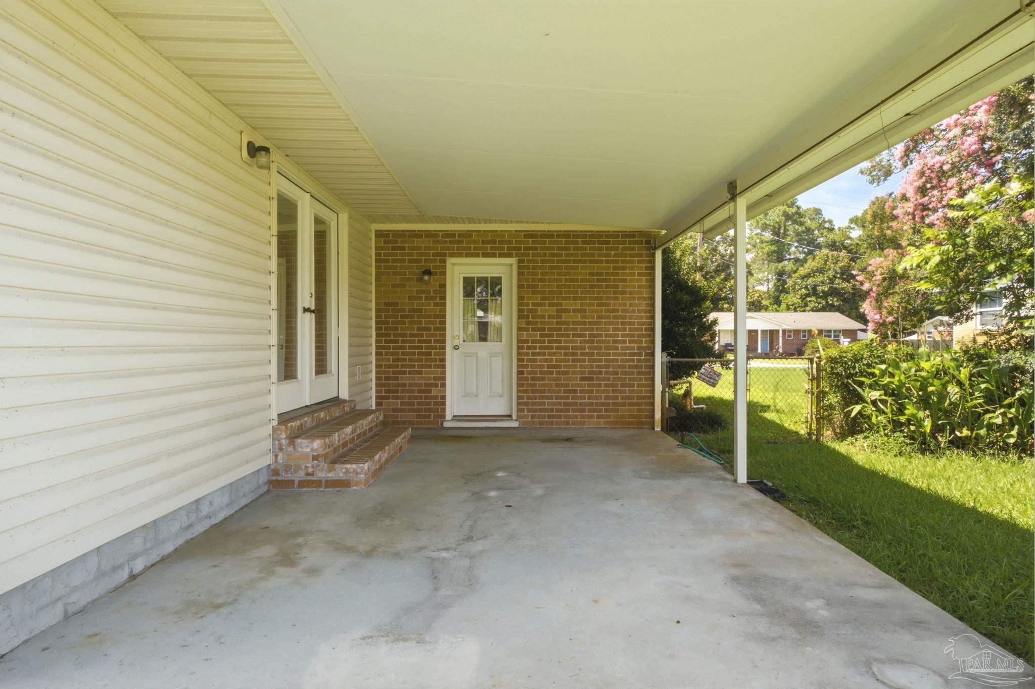8927 Jupiter Dr