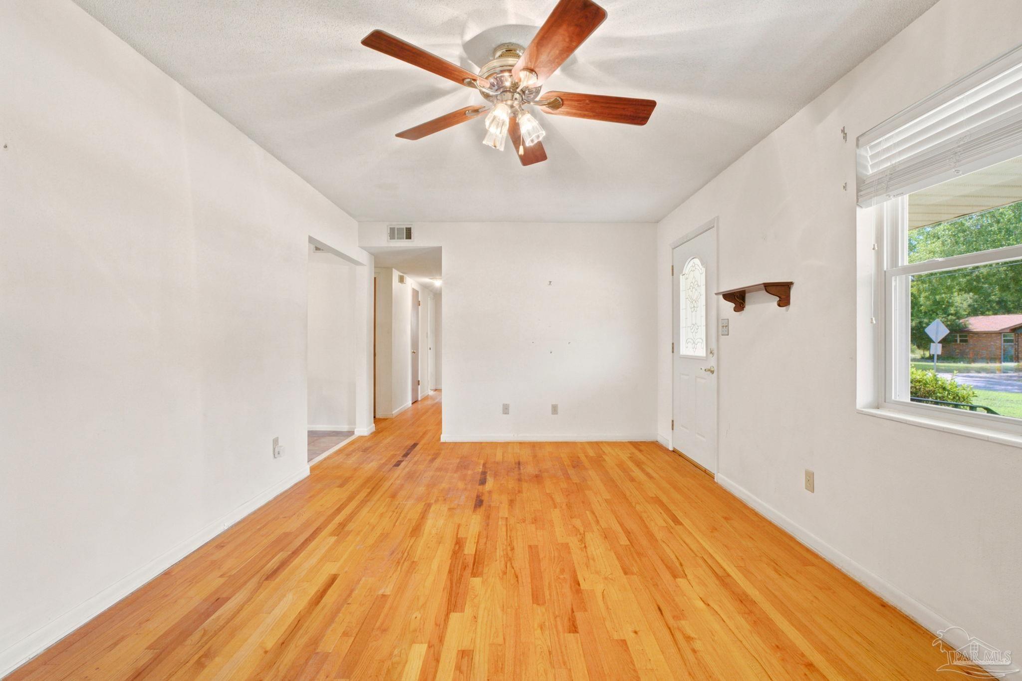 8927 Jupiter Dr