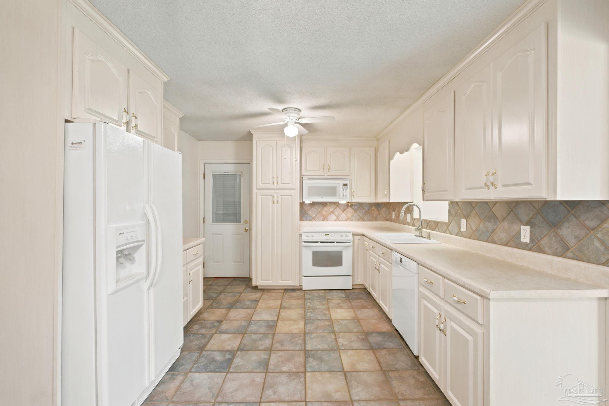 8927 Jupiter Dr