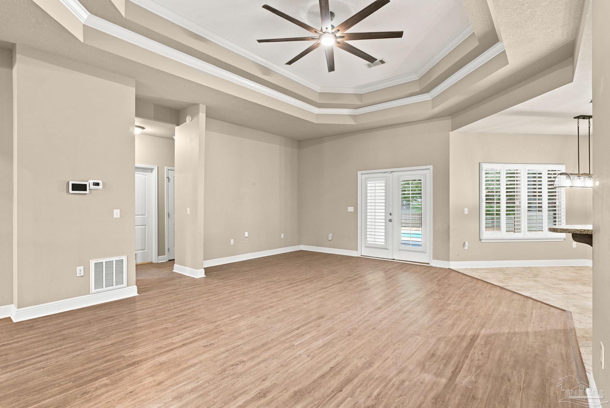 3005 Grand Palm Way