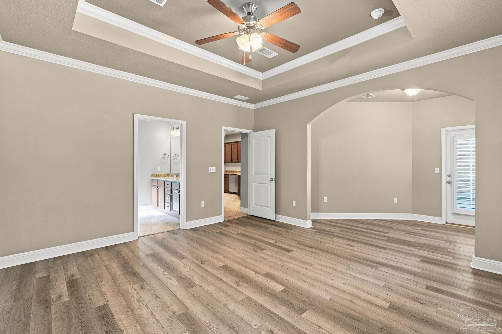 3005 Grand Palm Way