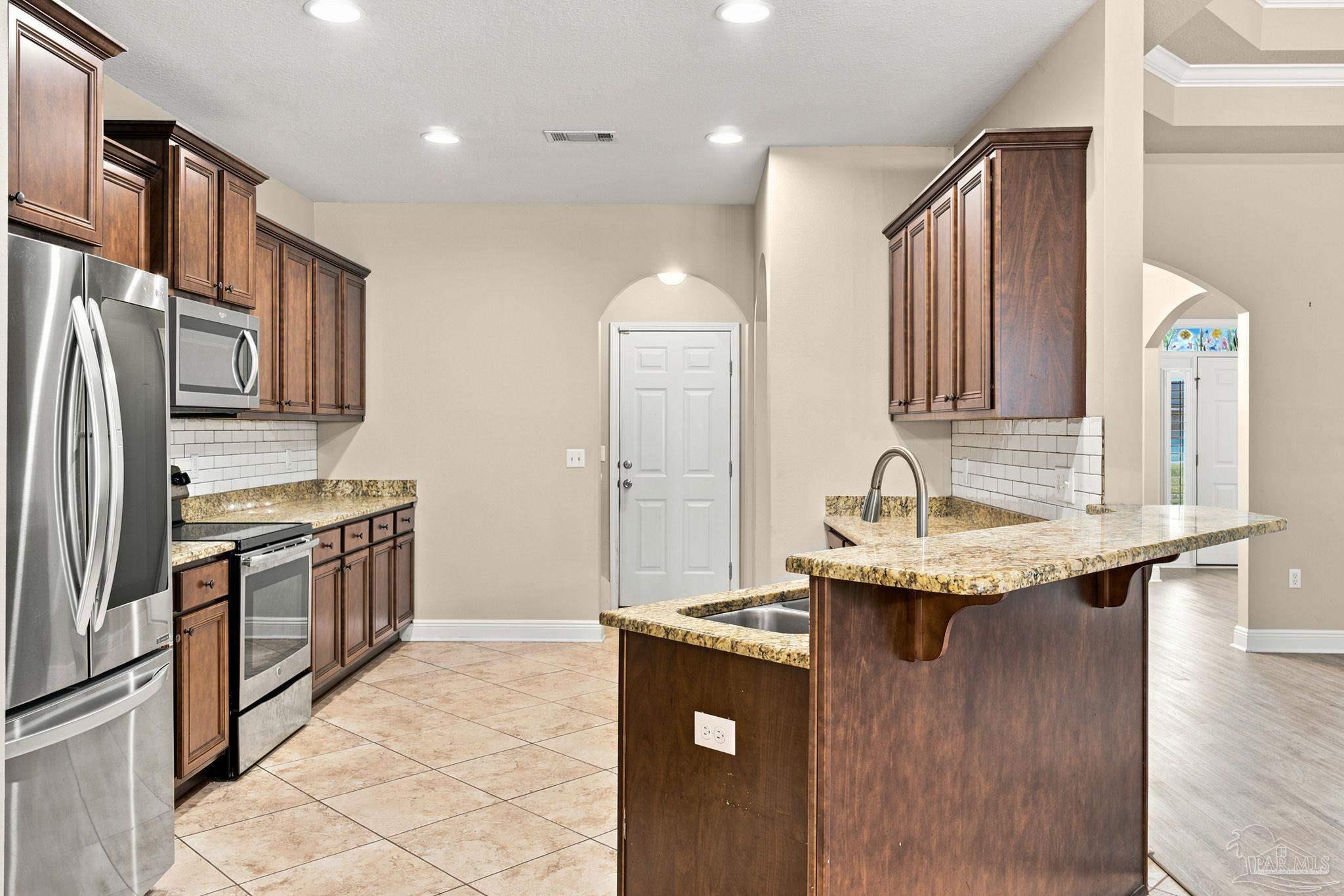 3005 Grand Palm Way