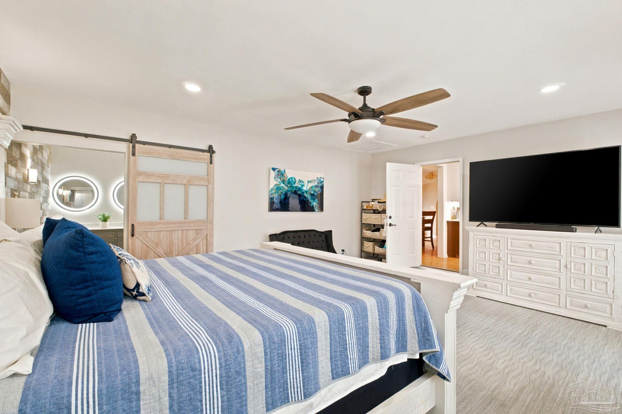114 Fairpoint Dr