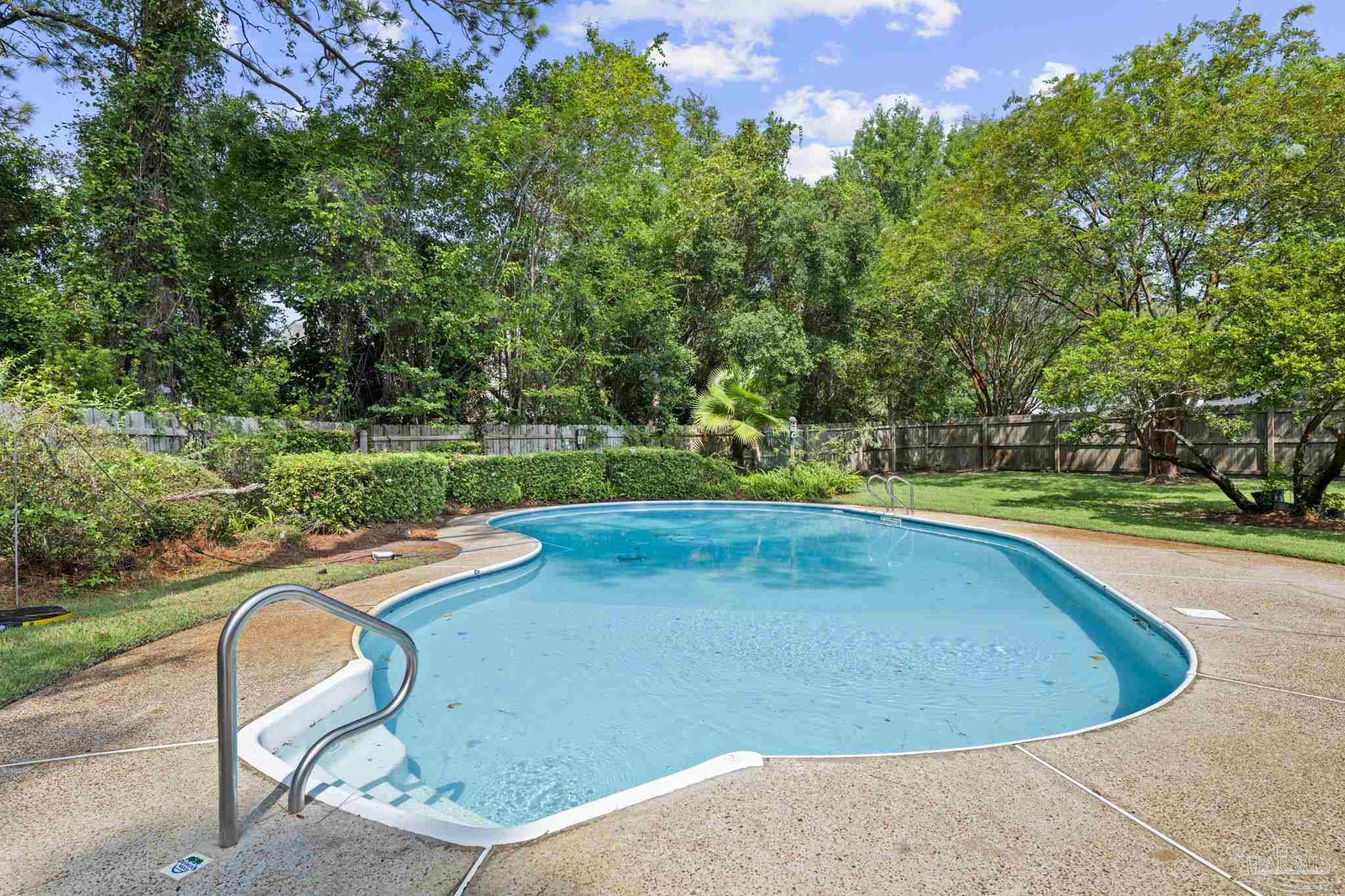 4200 Madura Rd