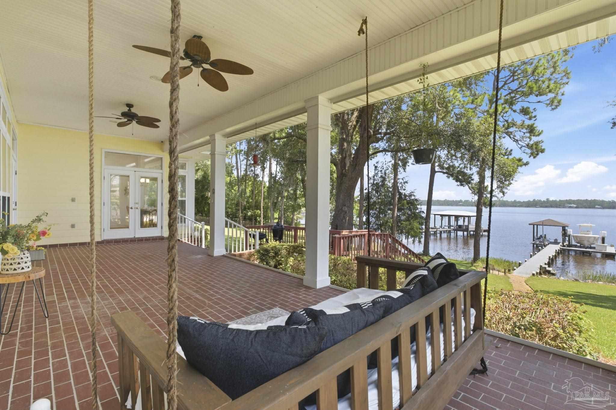 3932 Plantation Cove Ct