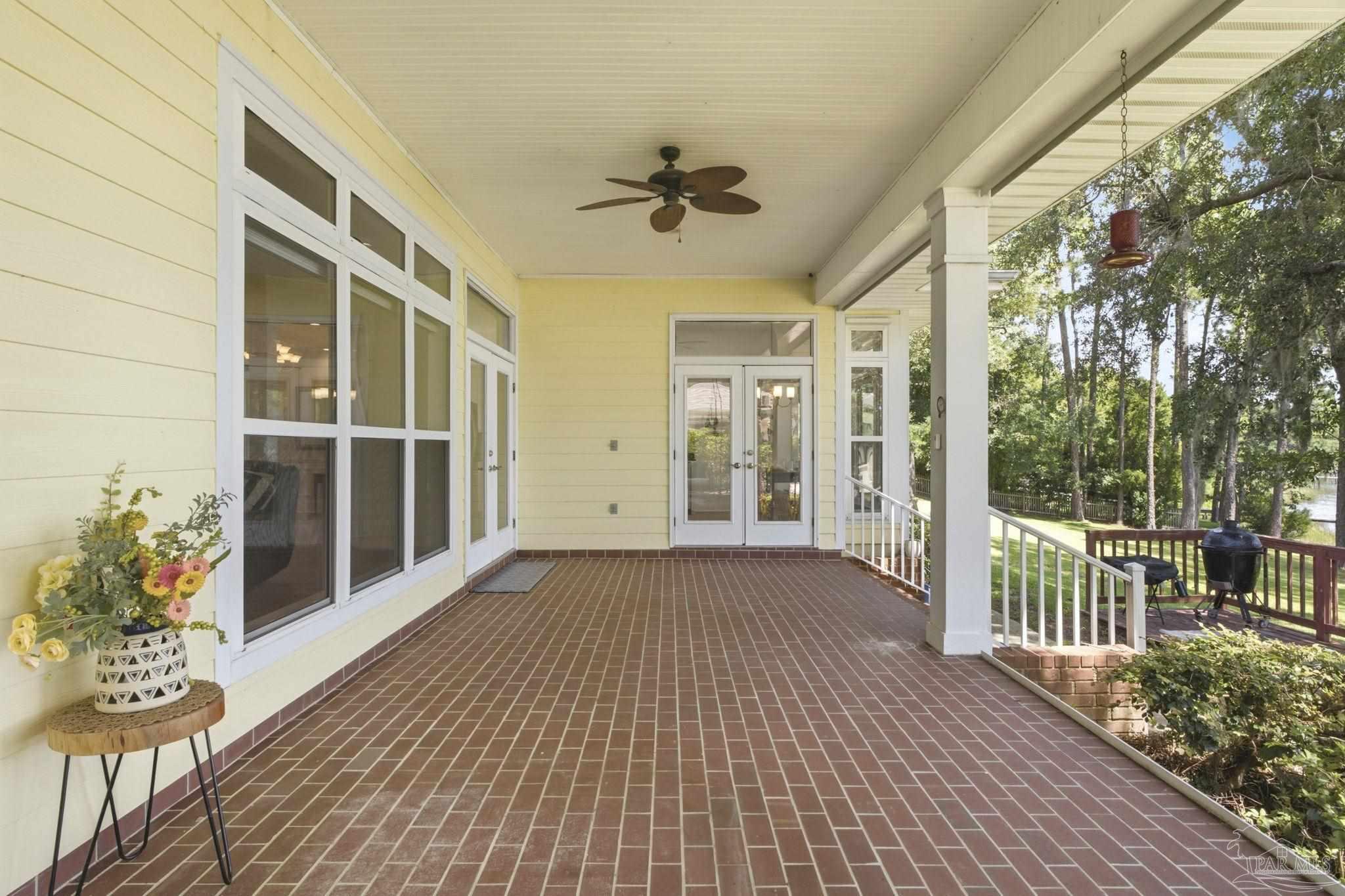 3932 Plantation Cove Ct