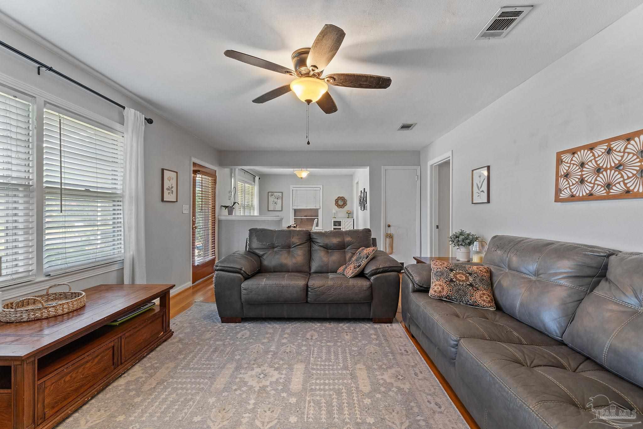 762 Whitney Dr