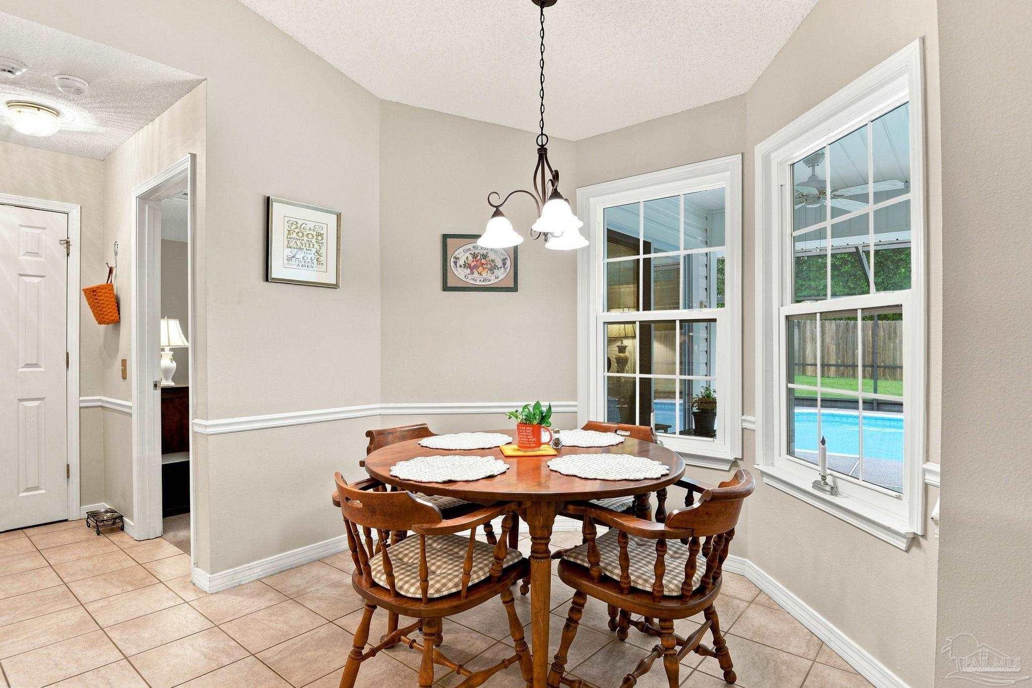 1542 Pelican Pt Dr