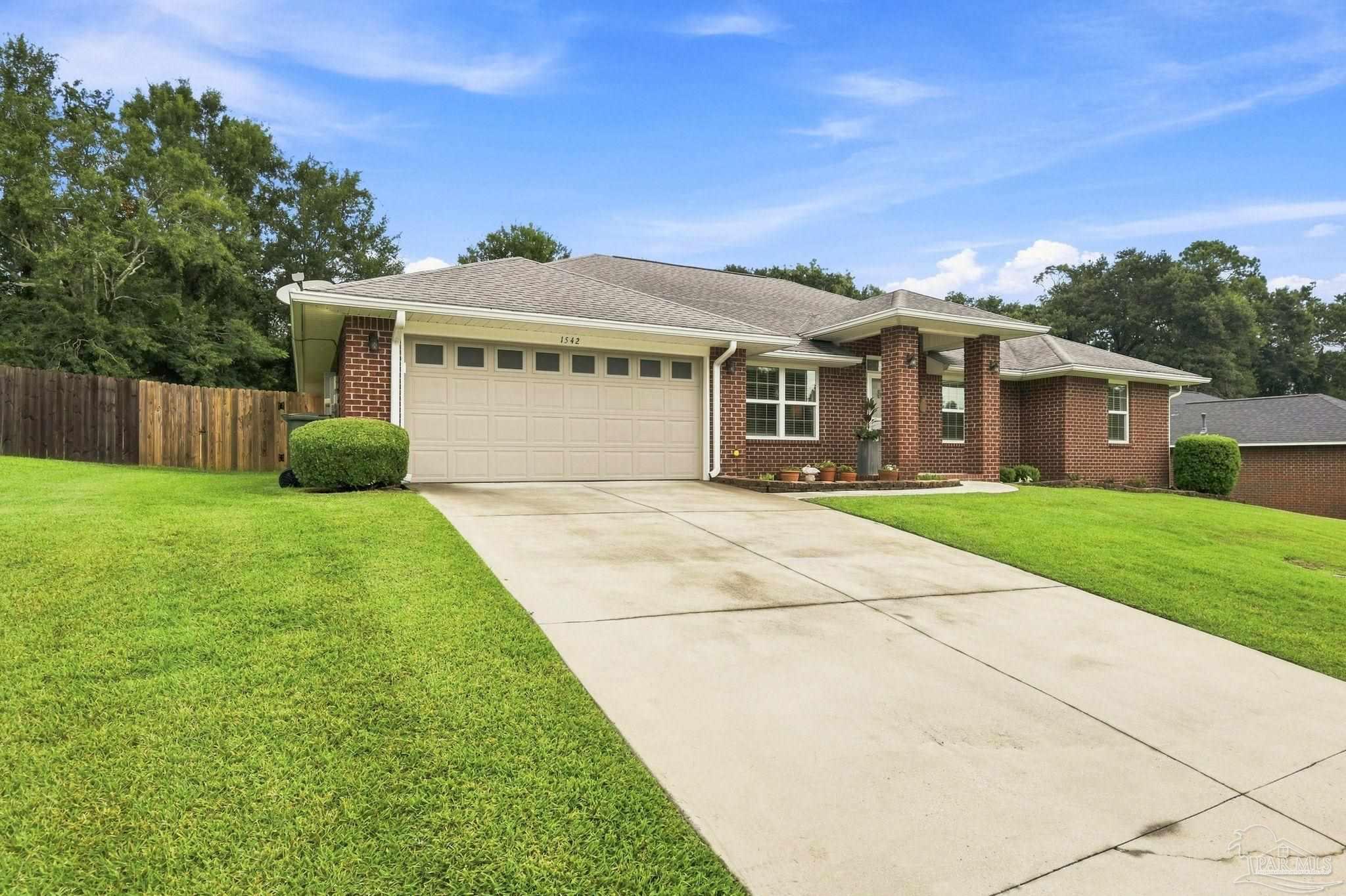 1542 Pelican Pt Dr