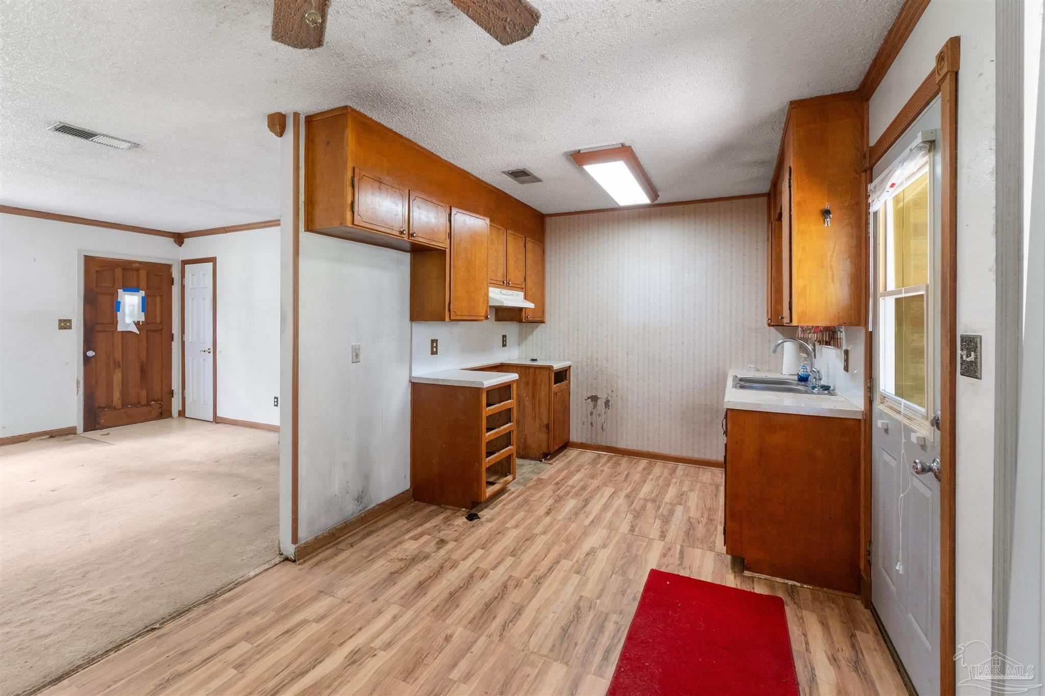 1824 Bradley Ave