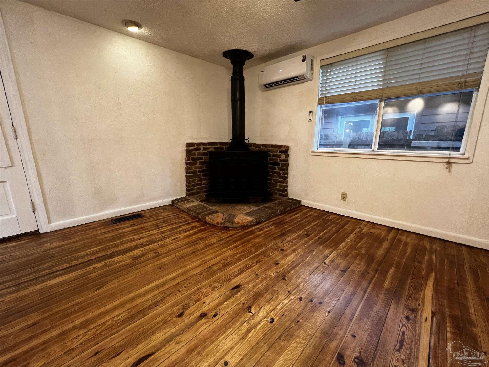 3357 Atlas Dr