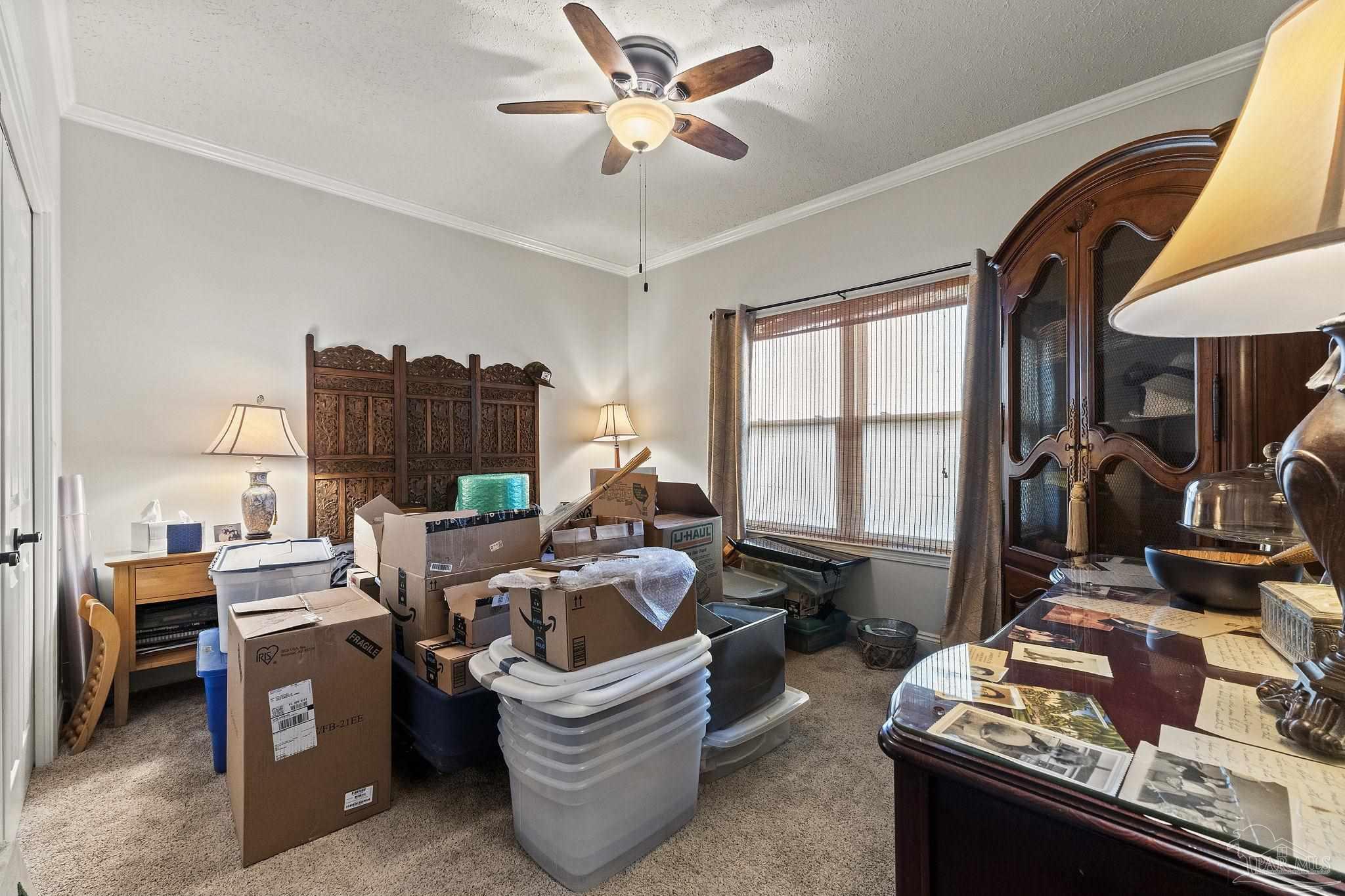 4100 Longwood Cir