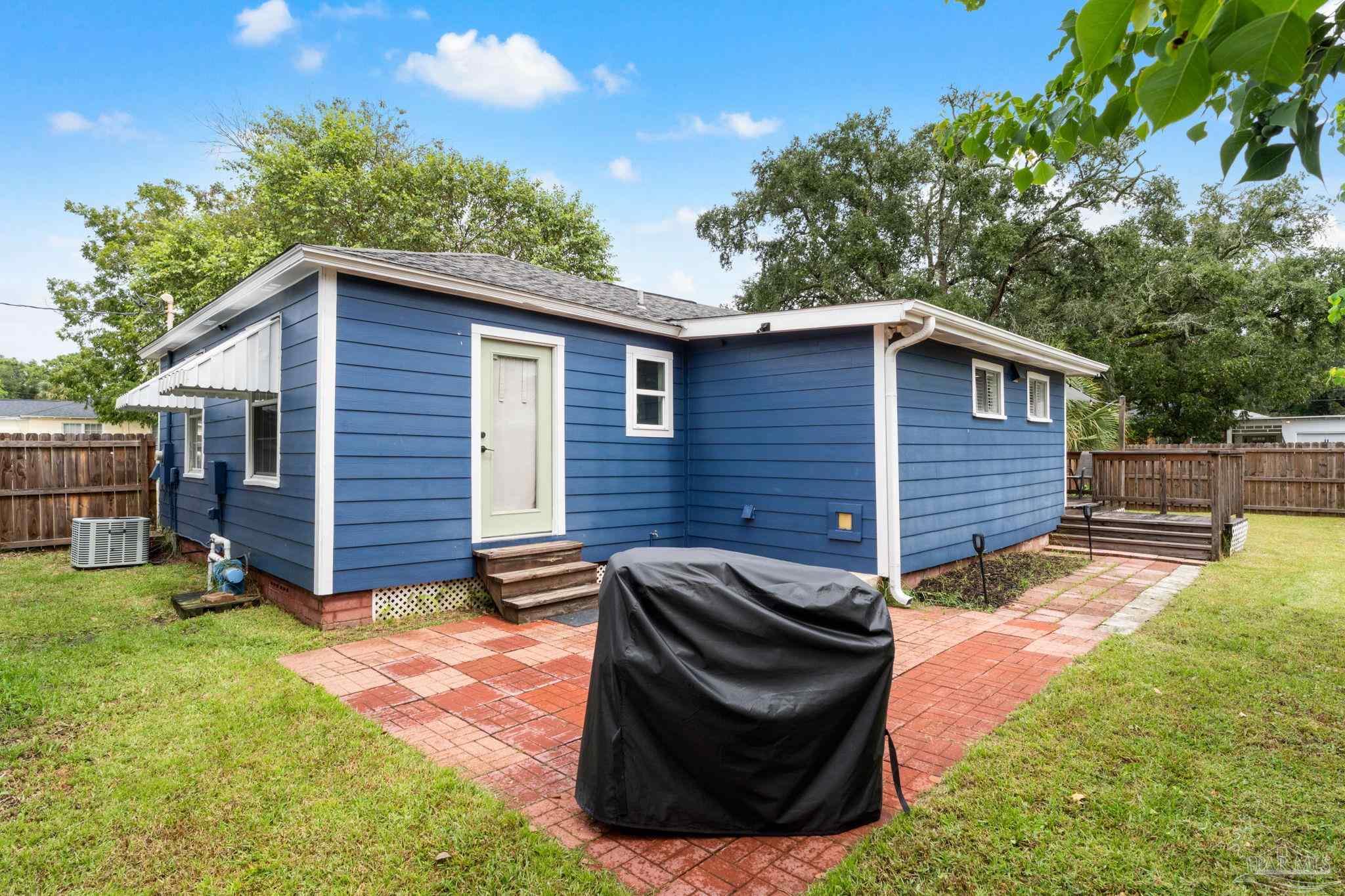 123 SE Gilliland Rd
