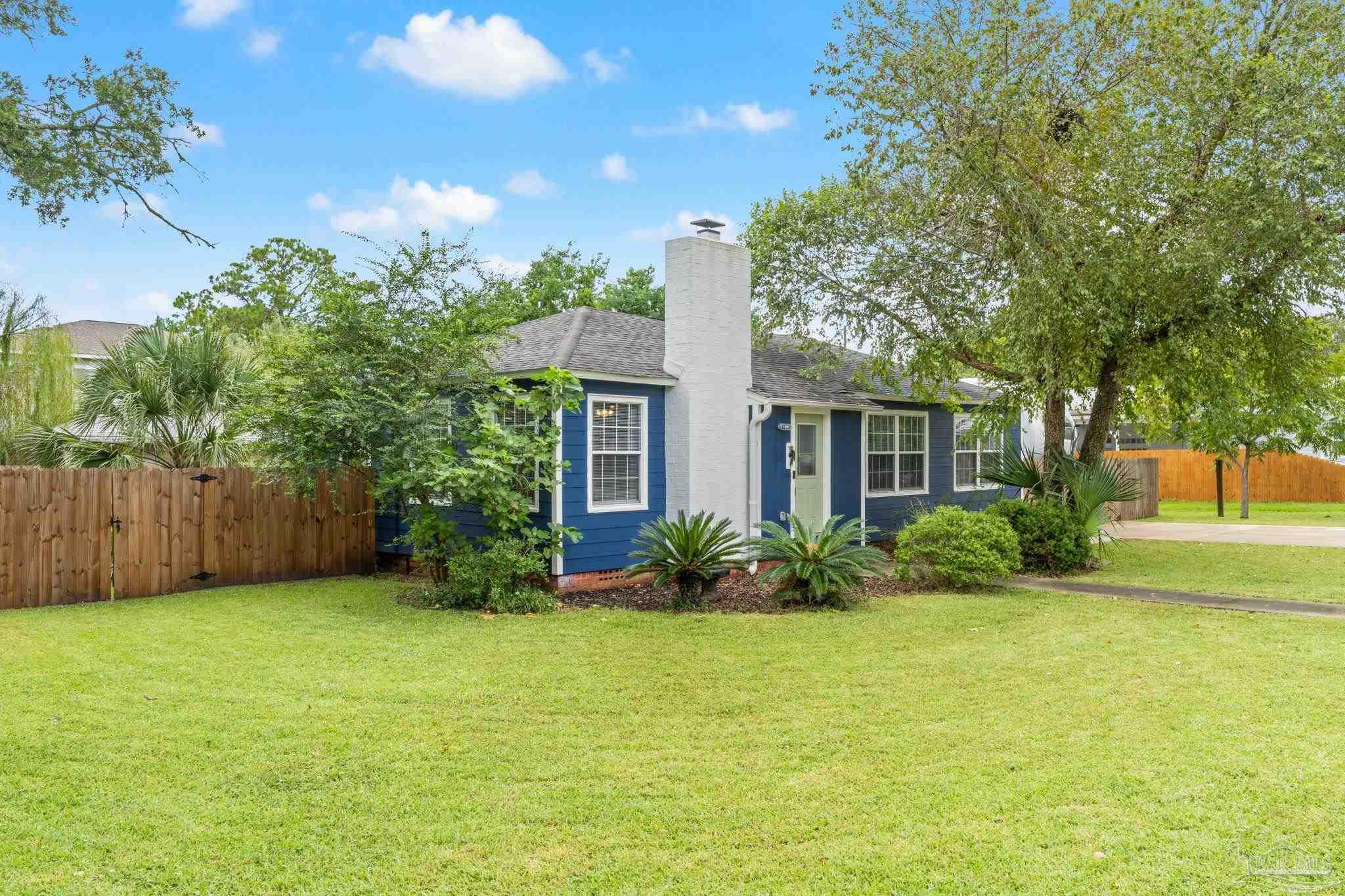 123 SE Gilliland Rd