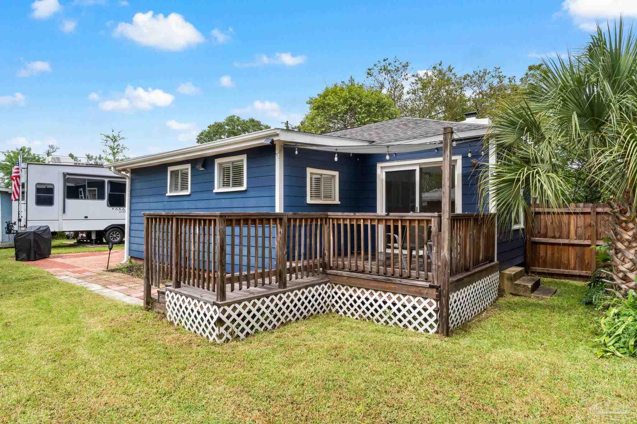 123 SE Gilliland Rd