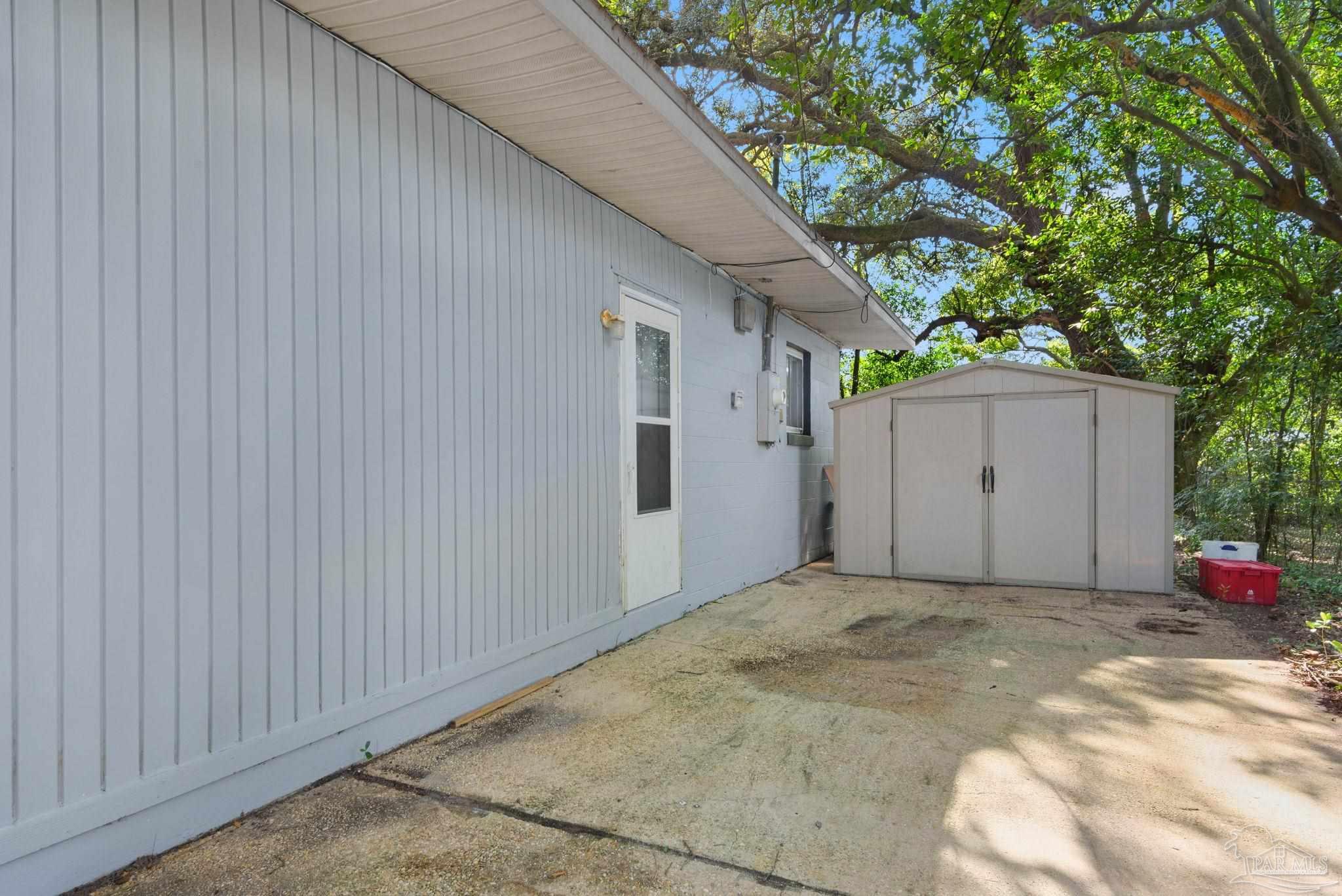4525 Versailles Dr