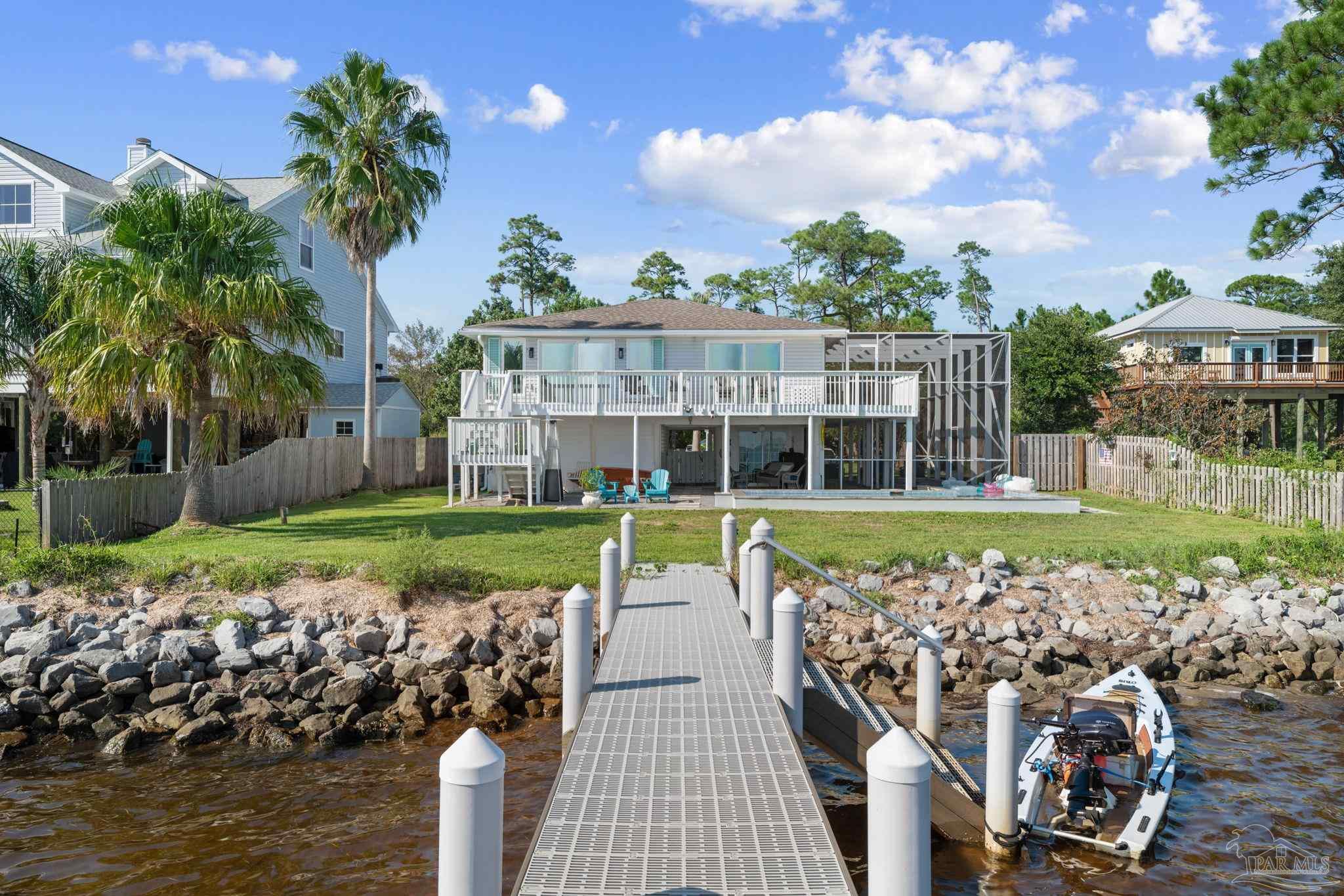 5469 Soundside Dr