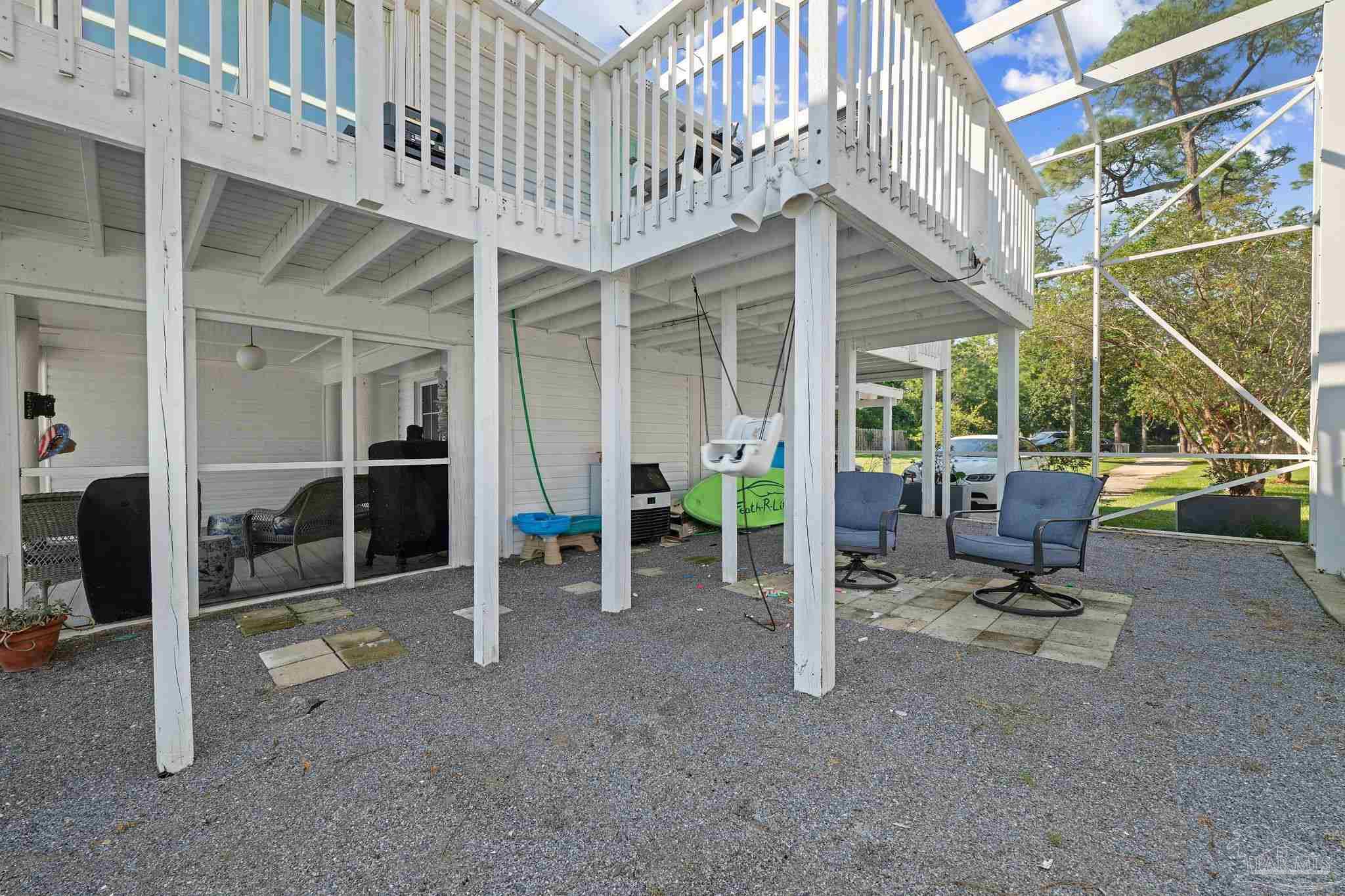 5469 Soundside Dr