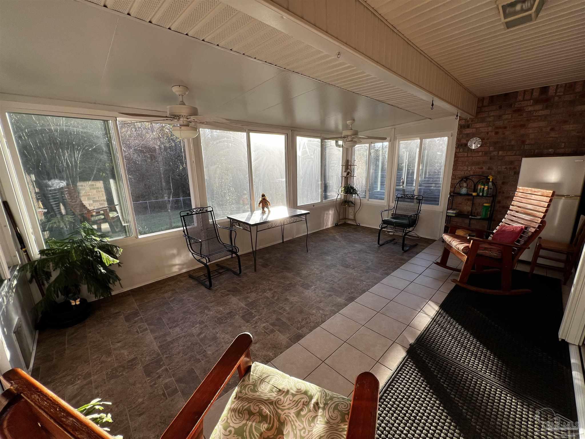 1659 Condor Dr