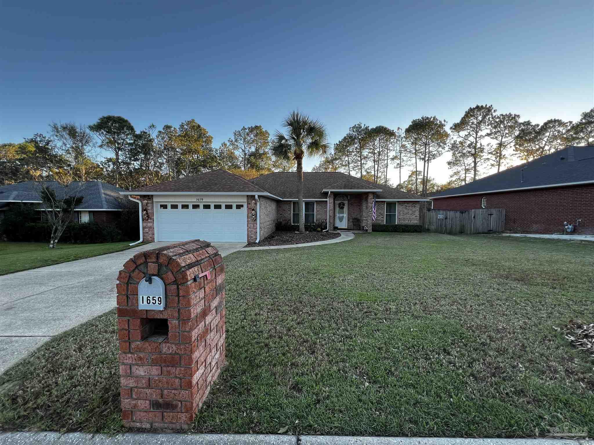 1659 Condor Dr