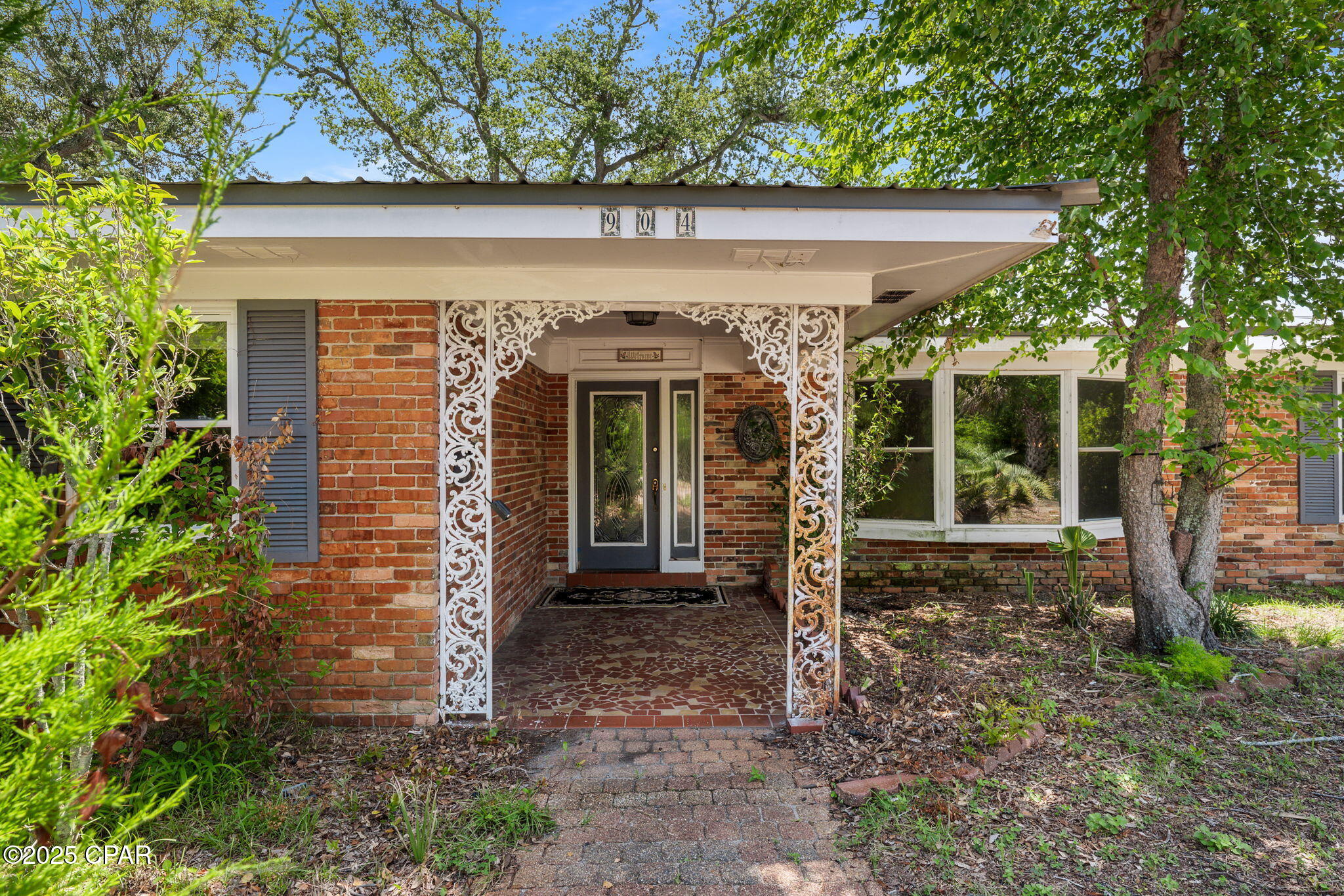 904 Buena Vista Boulevard
