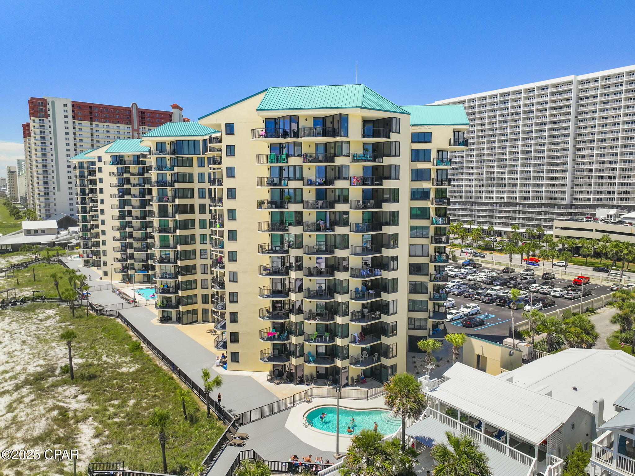 9850 S Thomas Drive 404E