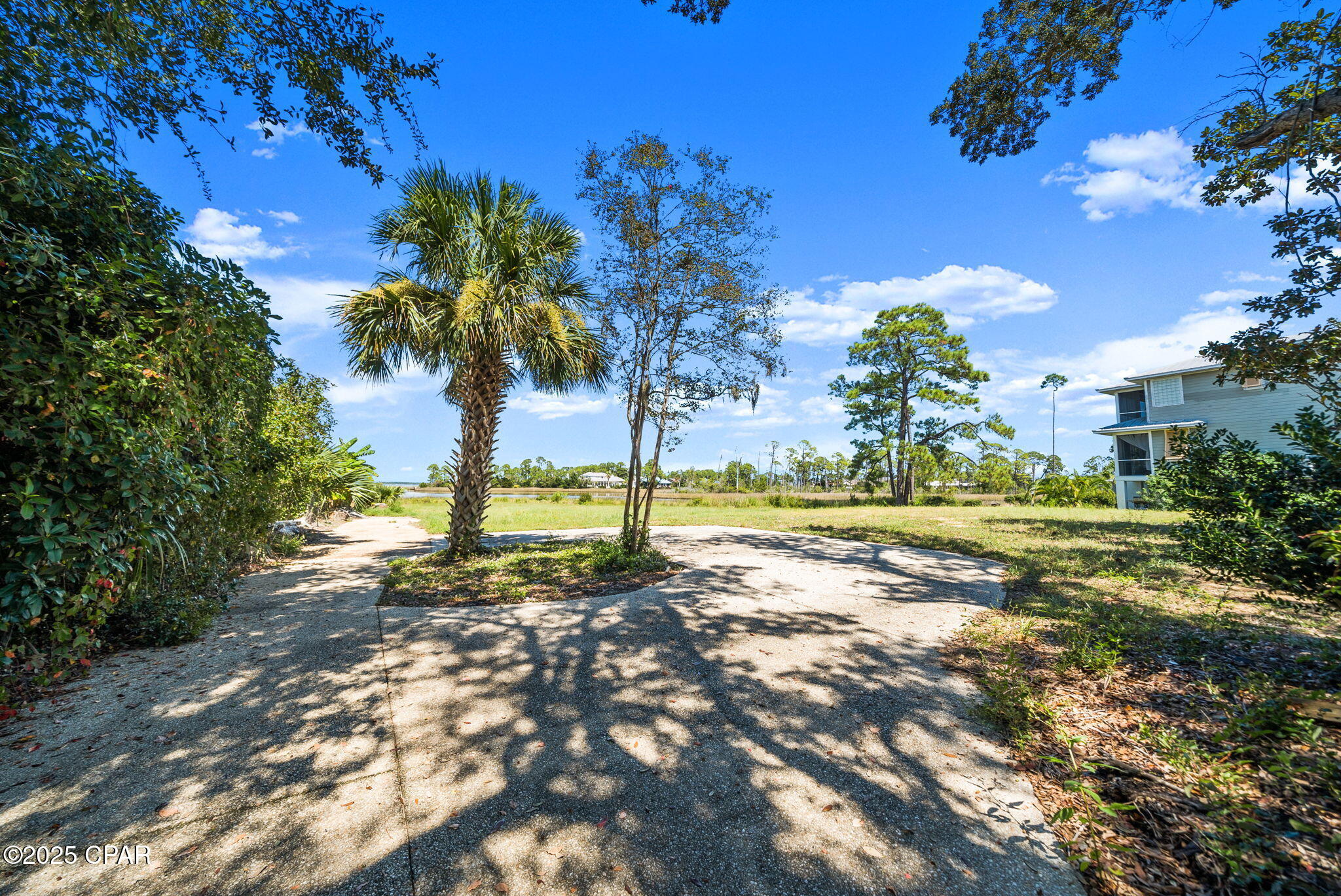 3046 W 30th Court