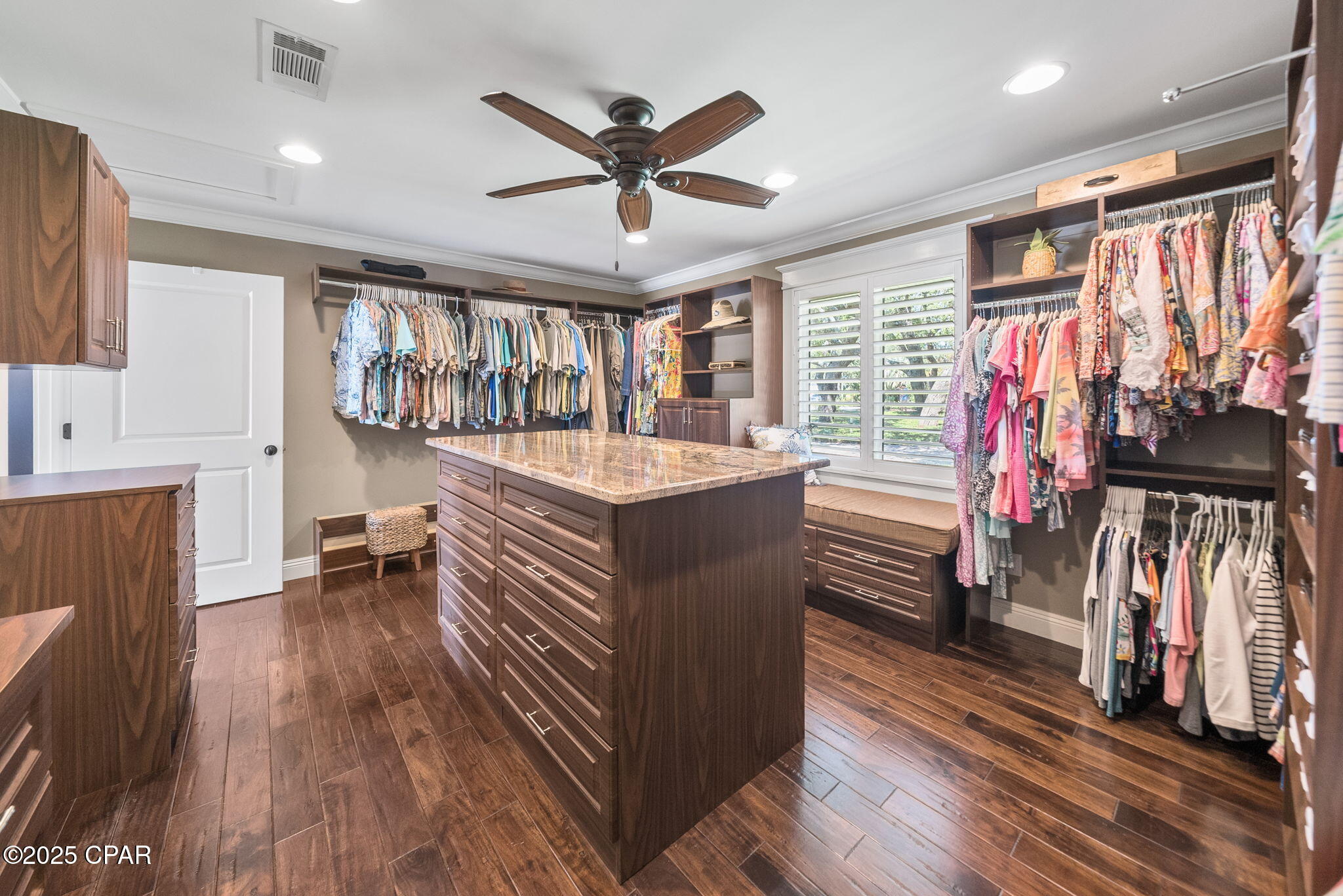 3045 W 30th Court