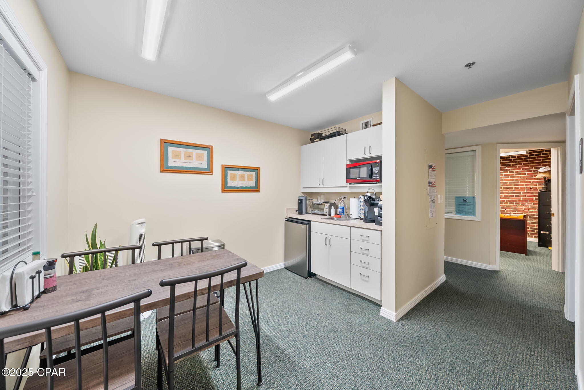 455 Harrison Avenue, C