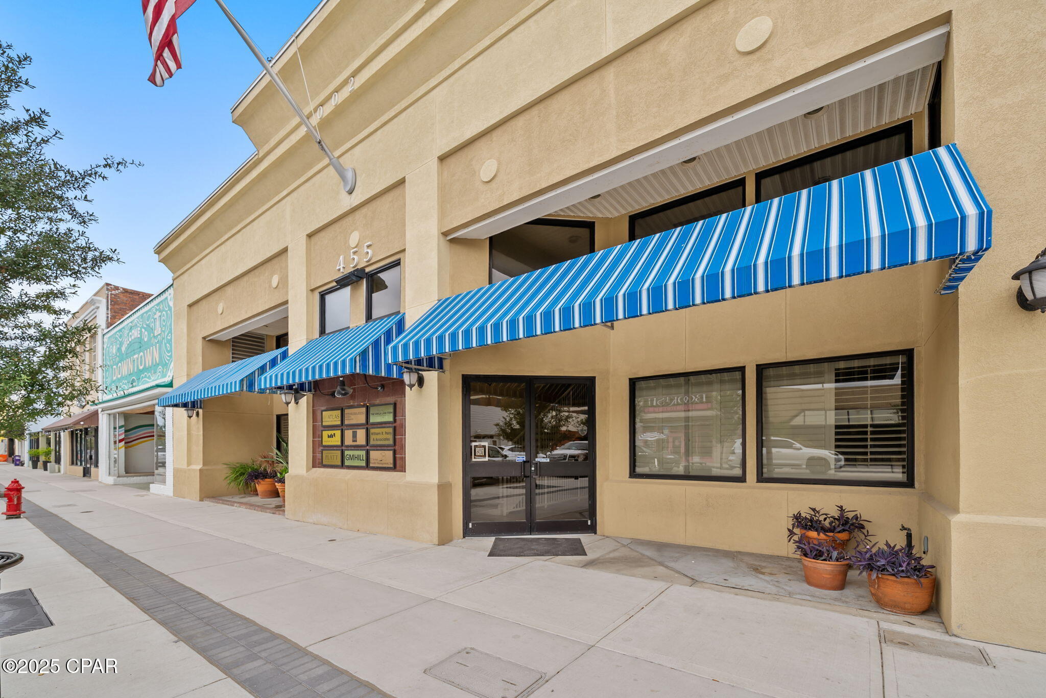 455 Harrison Avenue, C