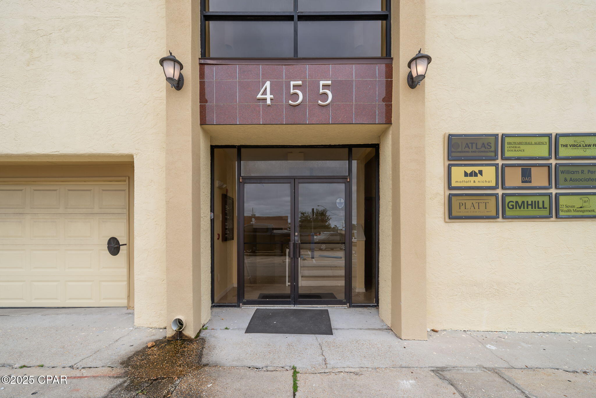 455 Harrison Avenue, C