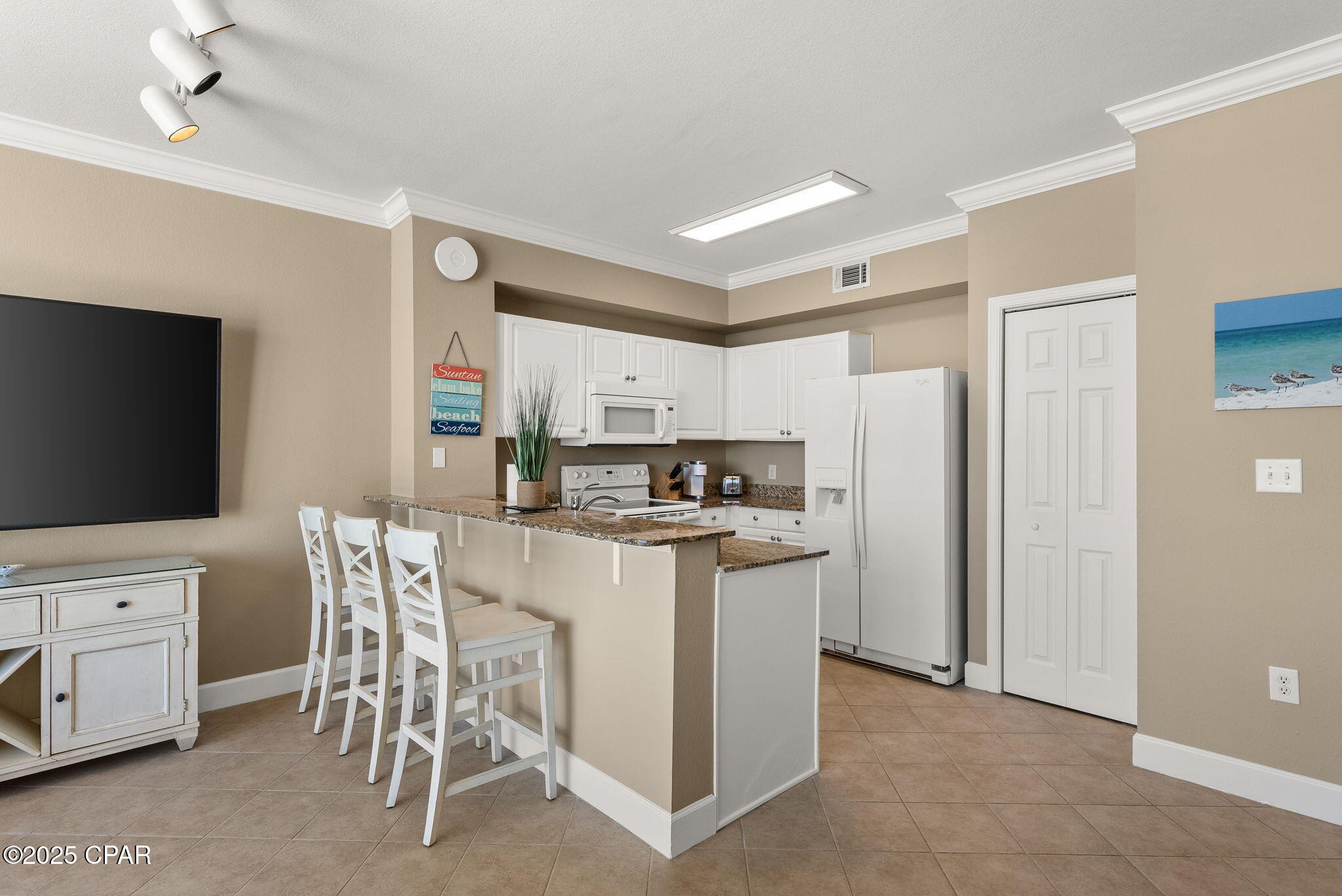 16819 Front Beach Road 411