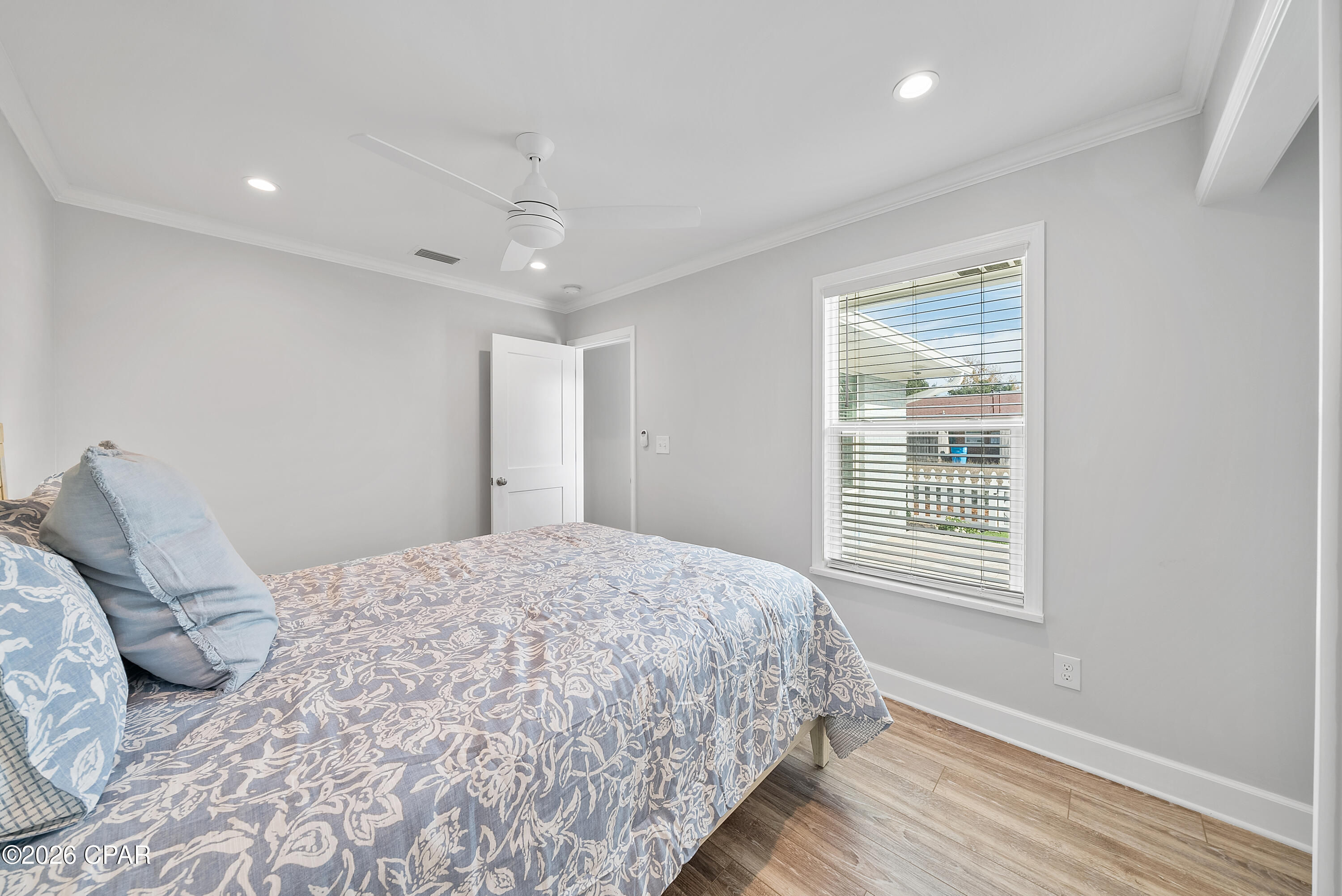 121 Lakeside Circle Unit A