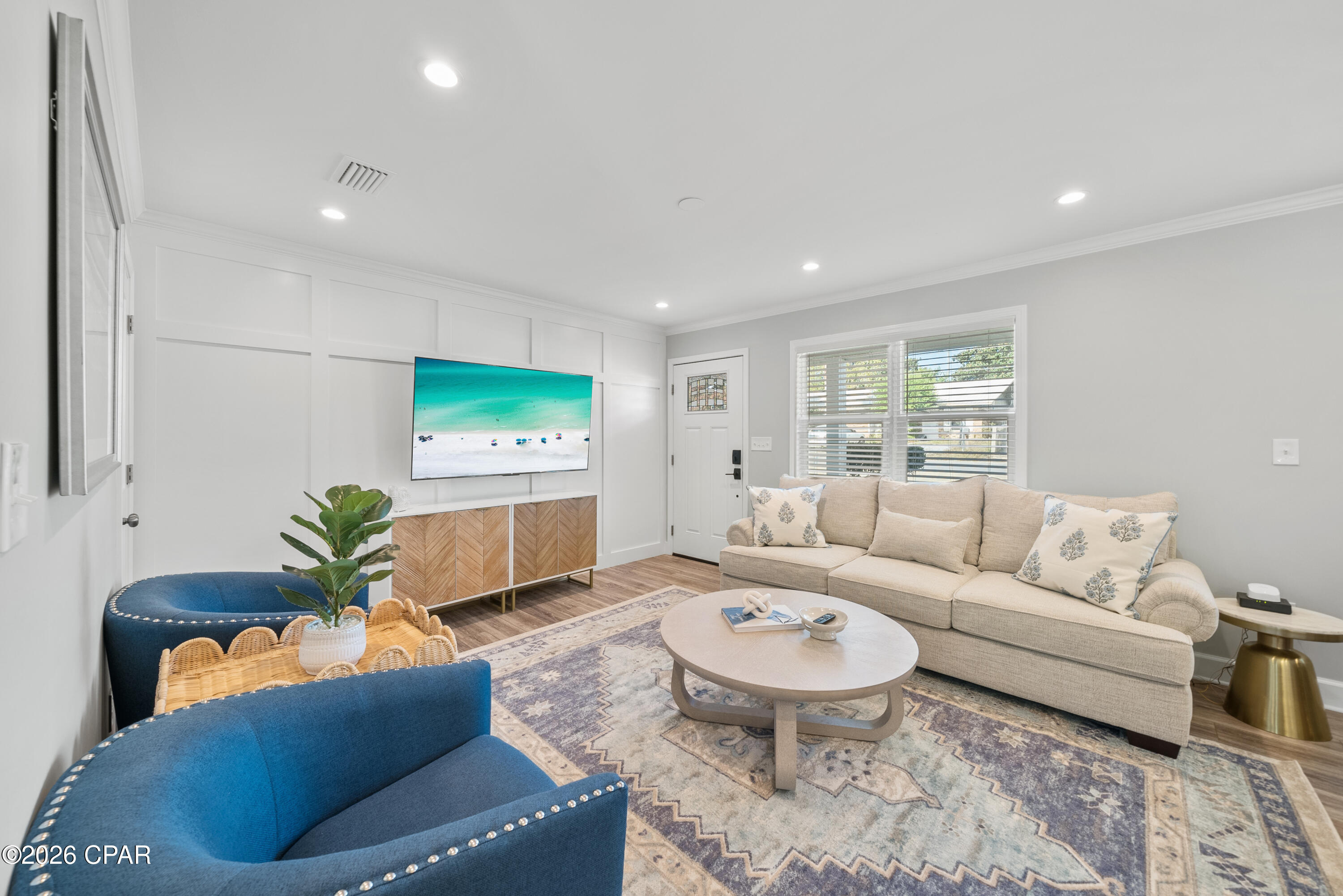 121 Lakeside Circle Unit A